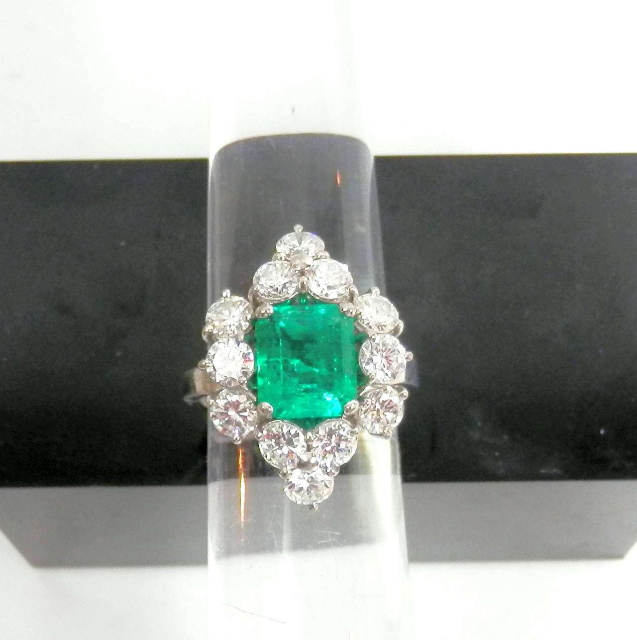 Colombian emerald diamond Gold ring at 1stDibs