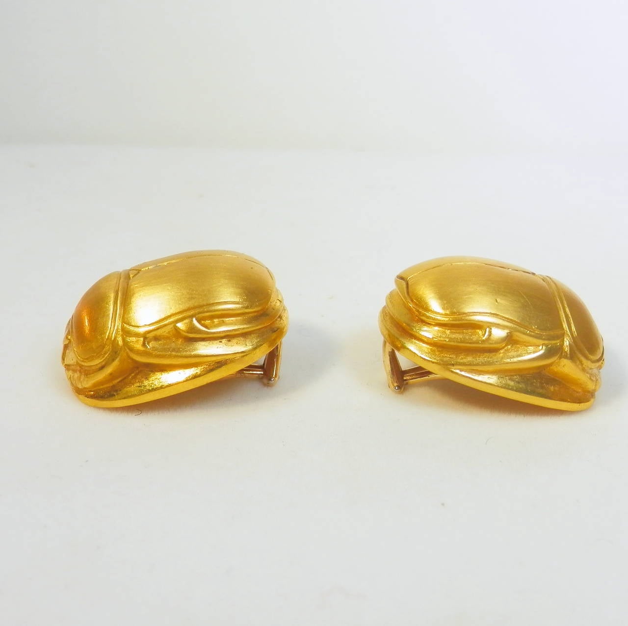 Julius Cohen gold Scarab earrings 2