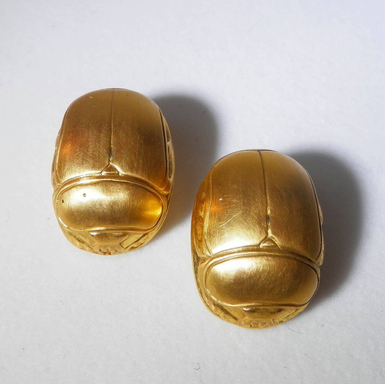 Julius Cohen gold Scarab earrings 3