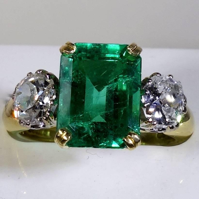 Late Victorian Emerald Diamond Gold Ring