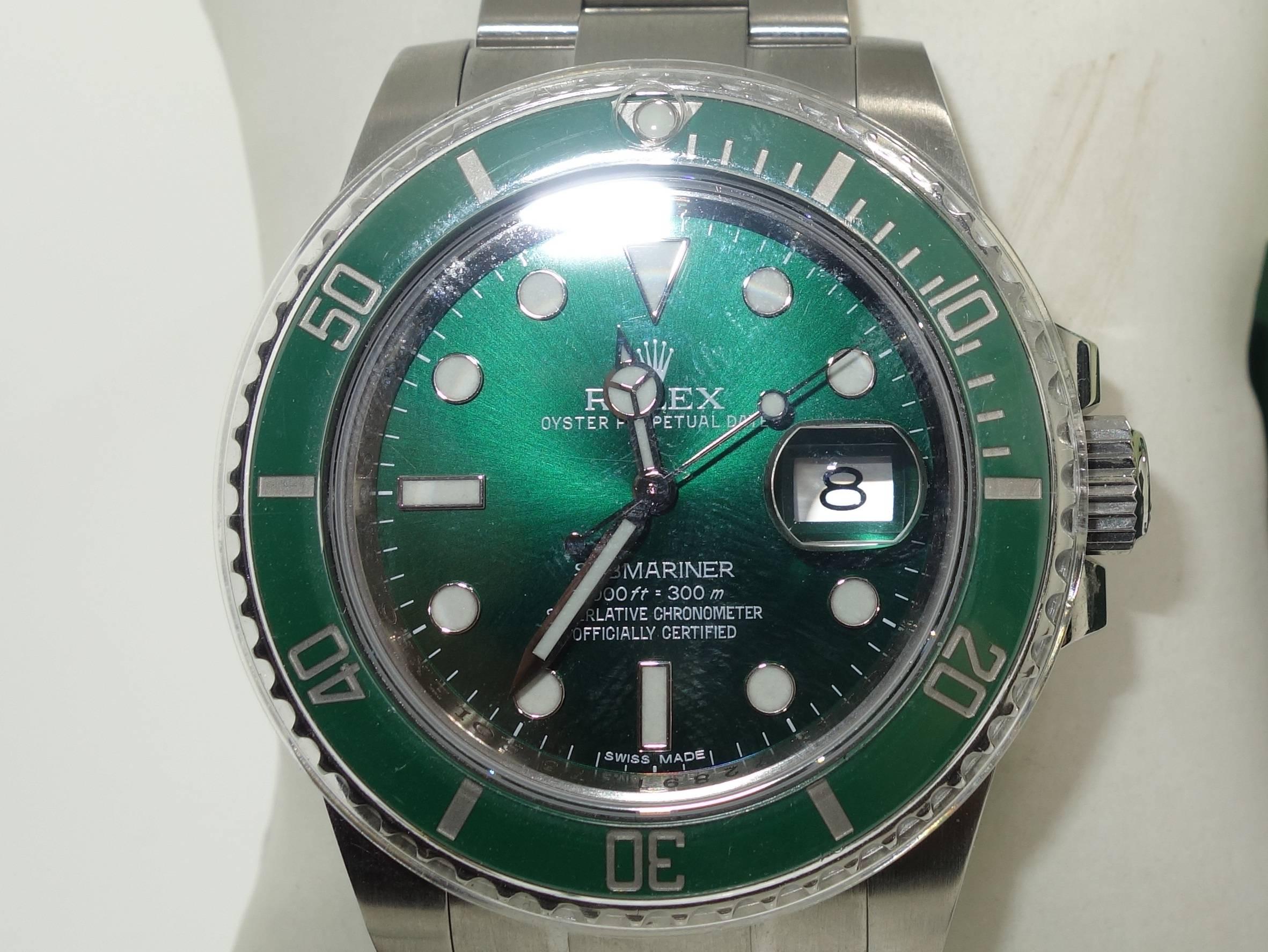 Women's or Men's Rolex Stainless Steel Green Hulk Submariner Wristwatch Ref 116610V
