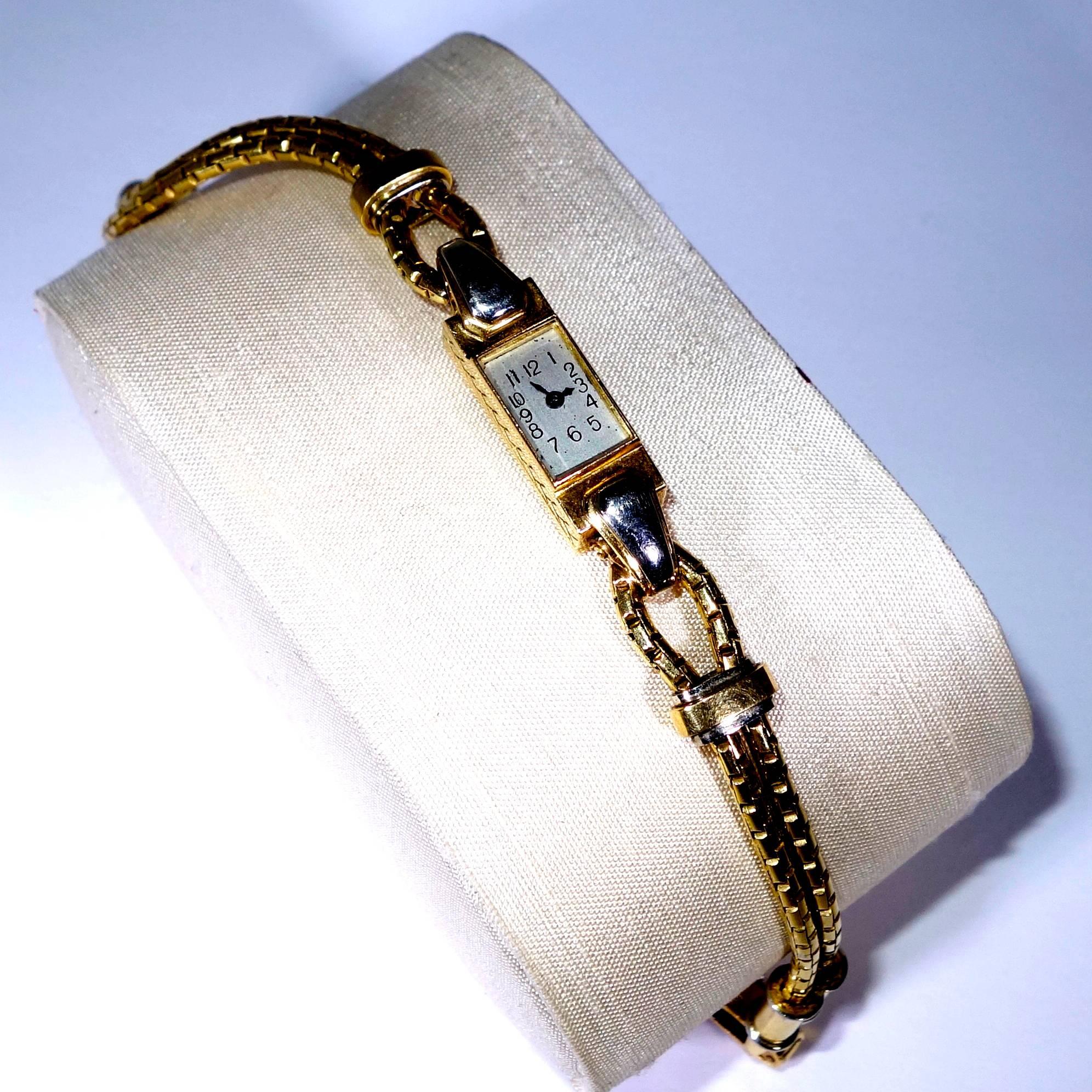 Women's Van Cleef & Arpels Lady's Yellow Gold Baguette Shaped Wristwatch