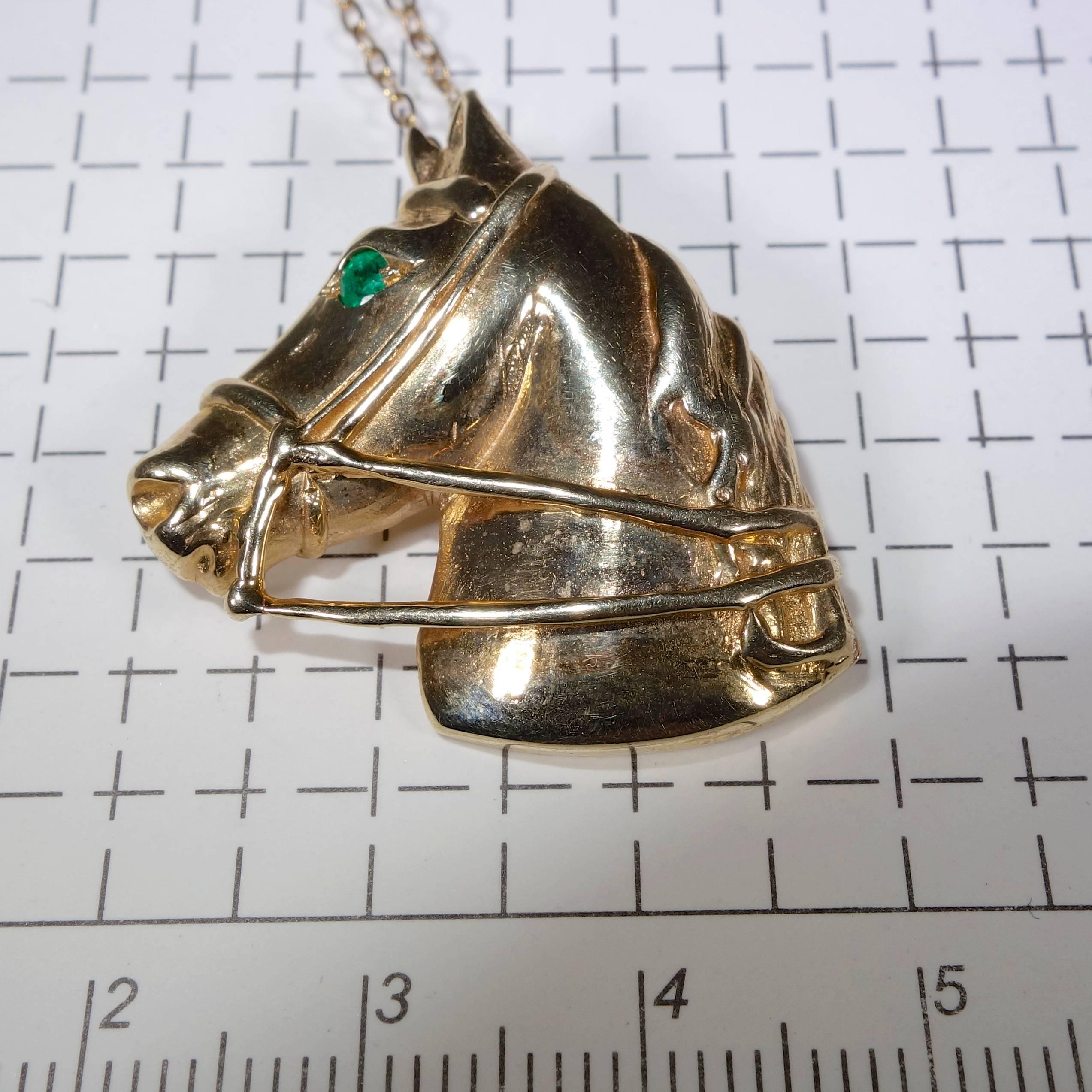 Emerald Gold Horse Motif Pendant In Excellent Condition In Aspen, CO