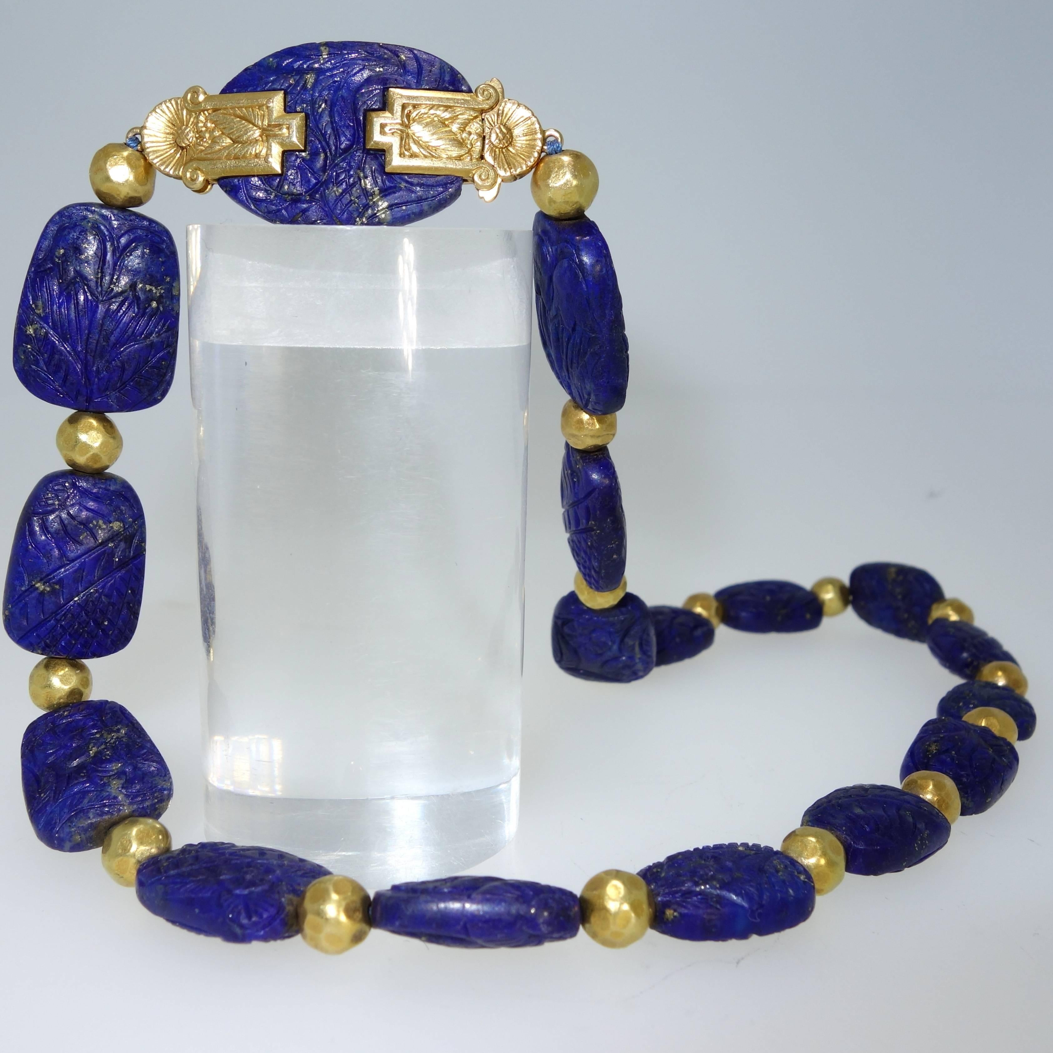 Women's 1920s French Art Deco Carved Lapis Gold Necklace