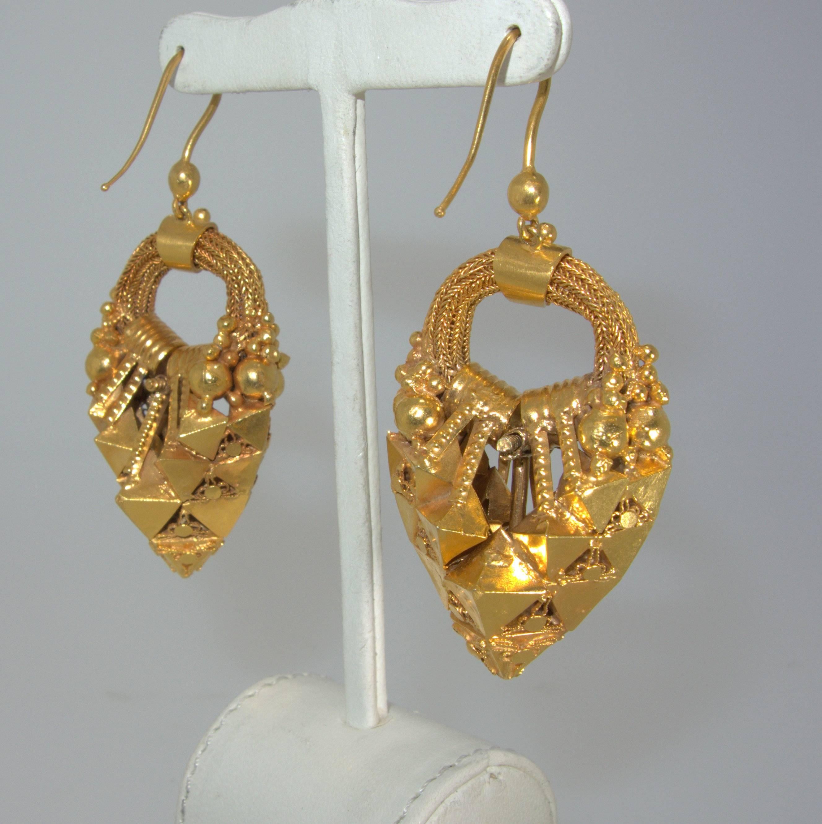 Women's 1890s Antique Gold Earrings