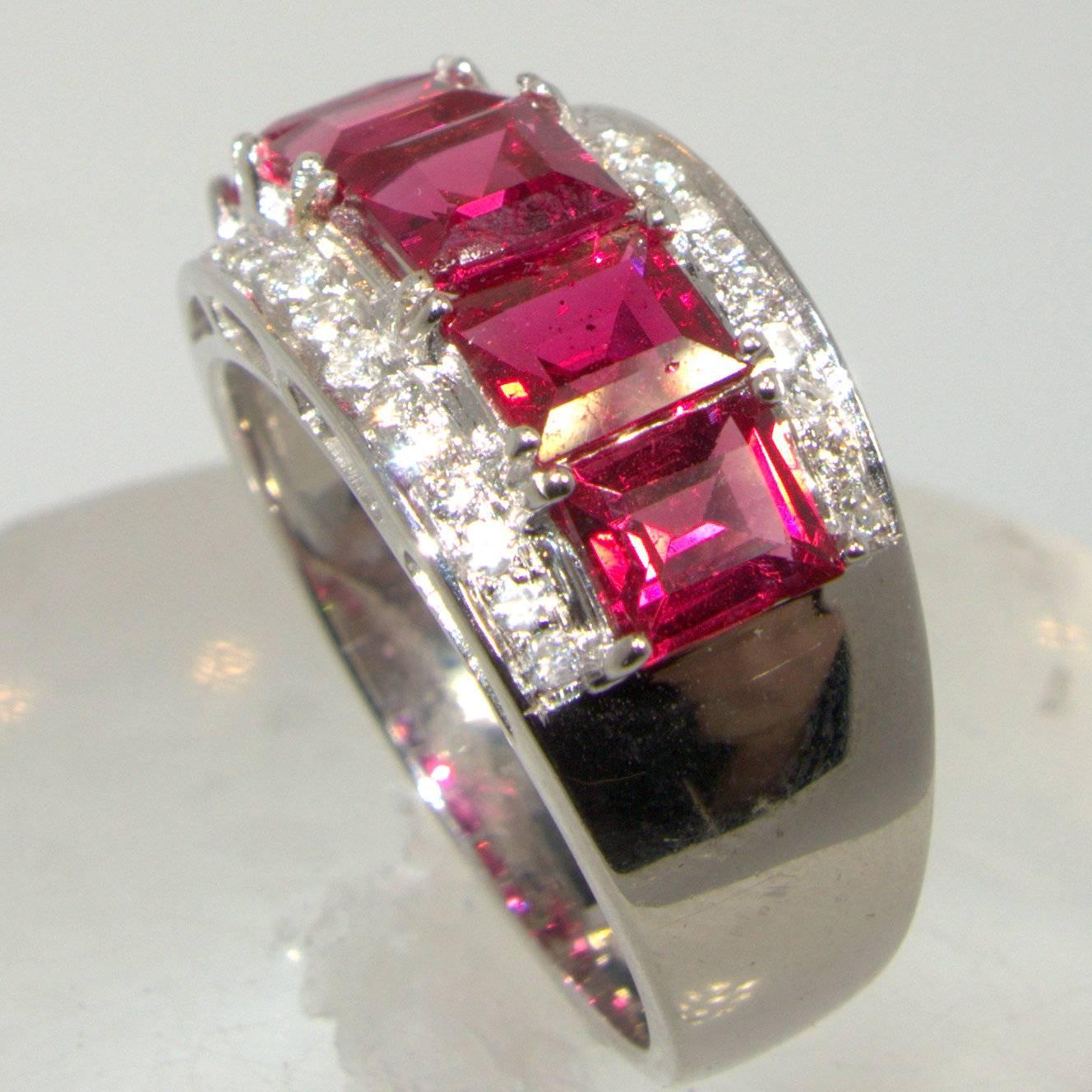 Diamond and Natural Fine Burma Spinel Band Ring In Excellent Condition In Aspen, CO