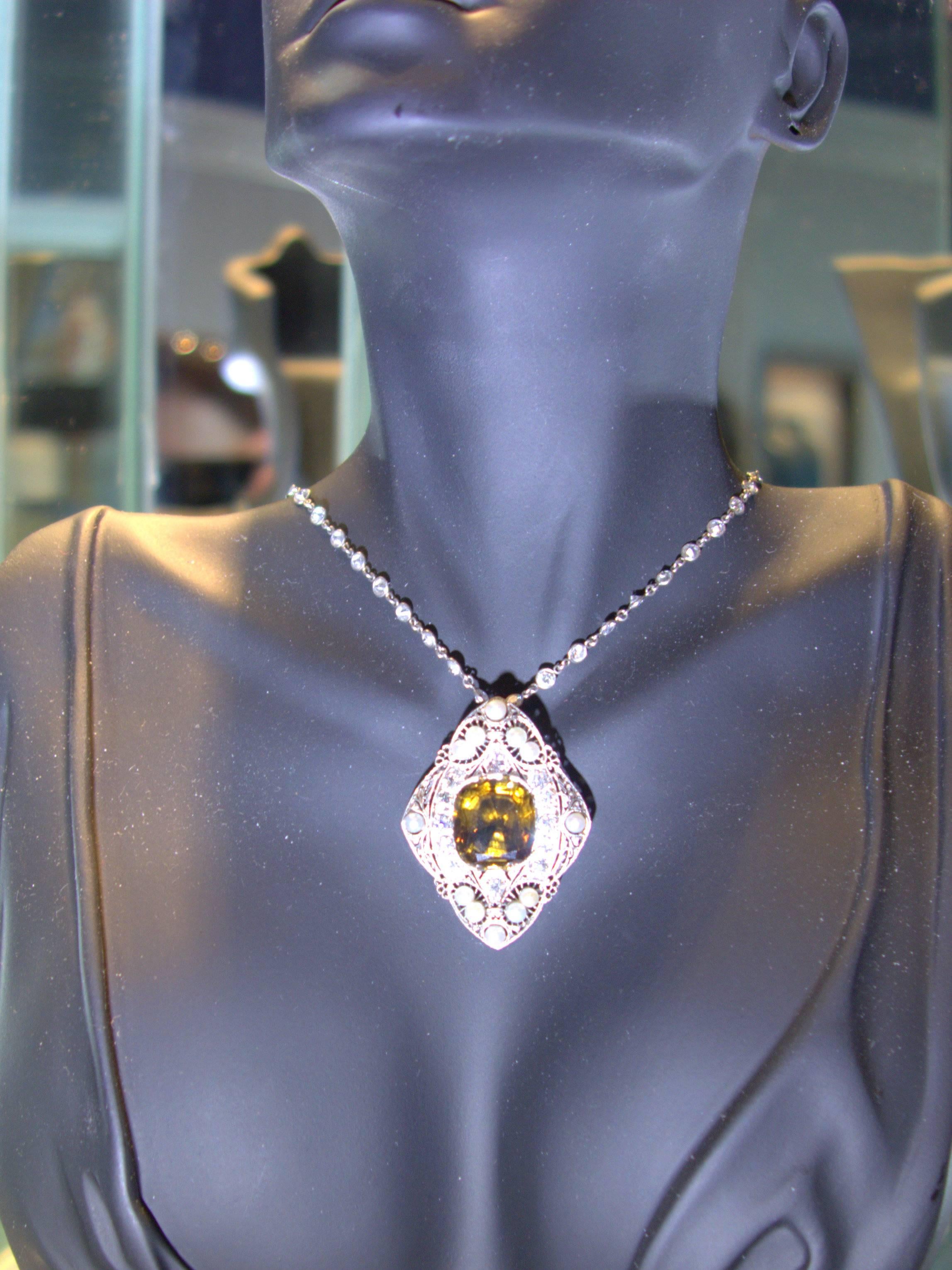 Edwardian Natural Pearl Chrysoberyl Platinum Pendant Necklace In Excellent Condition In Aspen, CO