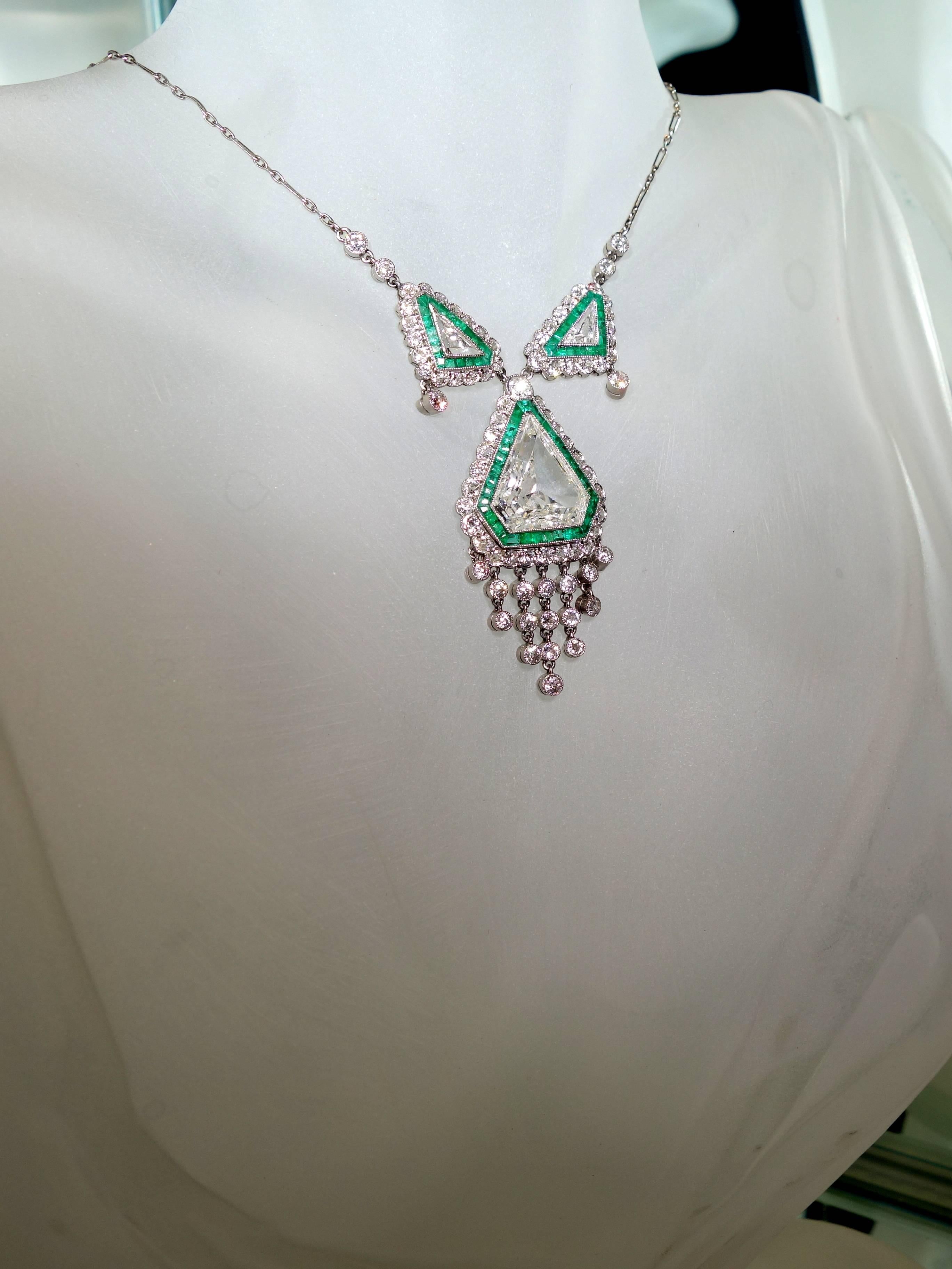Art Deco Emerald Diamond Platinum Necklace 4
