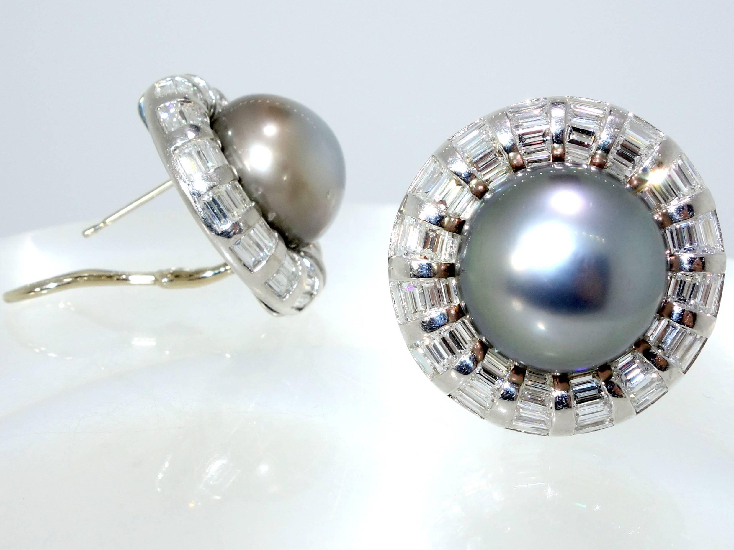 Women's Pearl Diamond Platinum Earrings