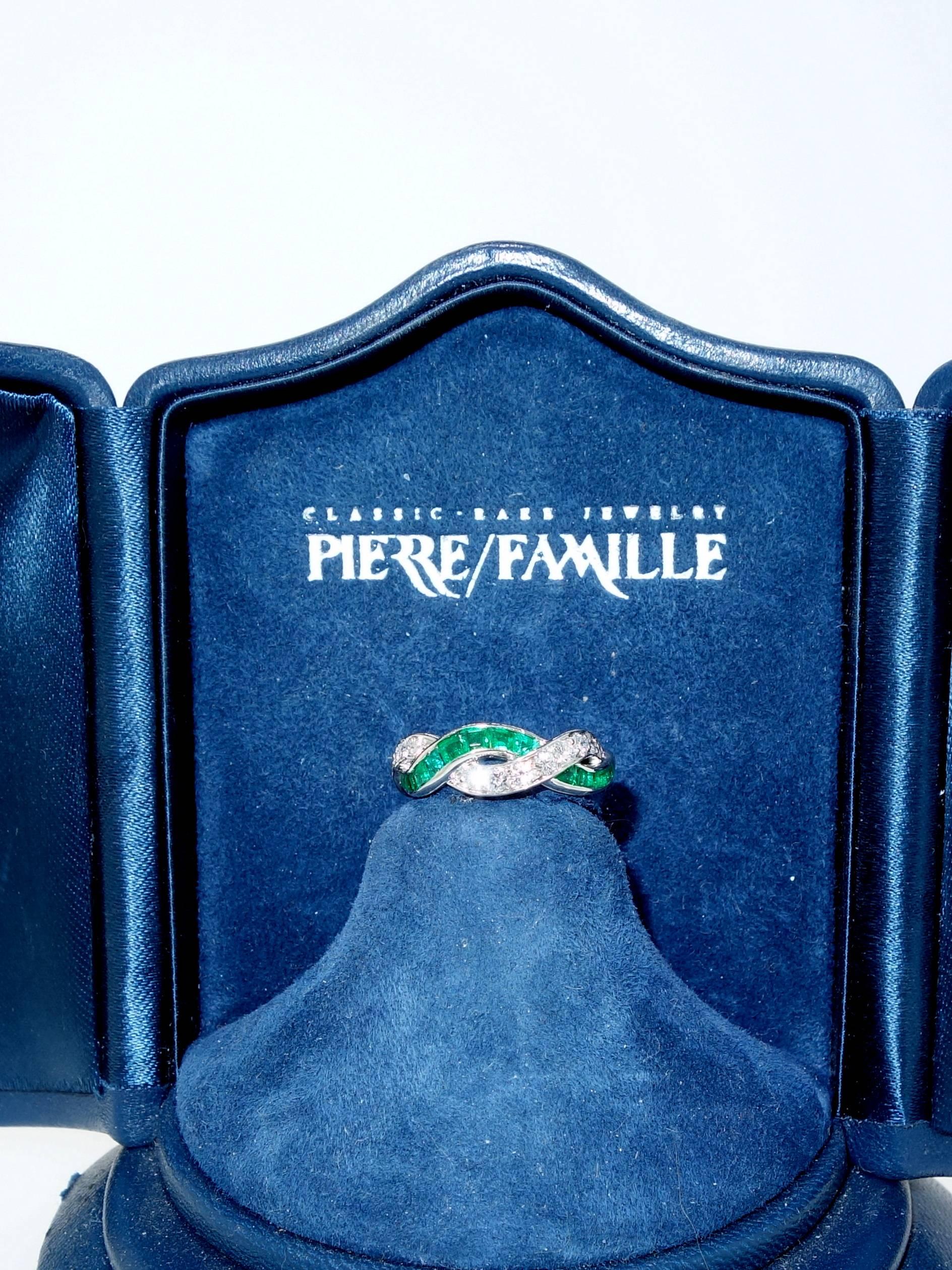 Contemporary Oscar Heyman Emerald Diamond Platinum Band Ring