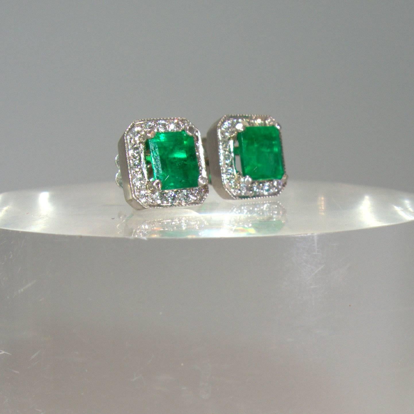 Emerald Diamond Platinum Stud Earrings In Excellent Condition In Aspen, CO