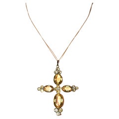 Antique 18K Cross 19th Century with Fancy-Cut Citrine and Gold, circa 1840