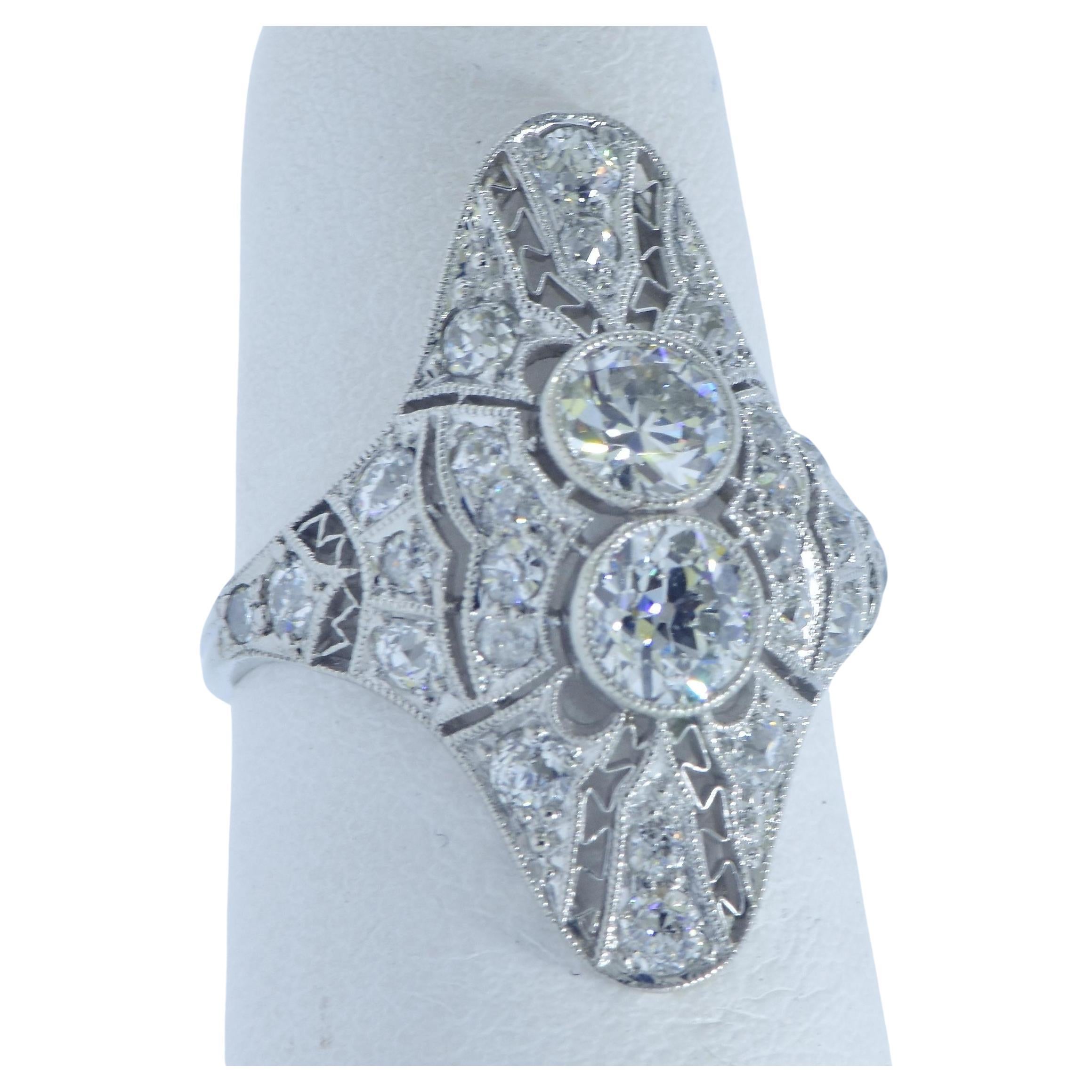 Edwardian Antique Platinum and Diamond Ring, circa 1915 For Sale