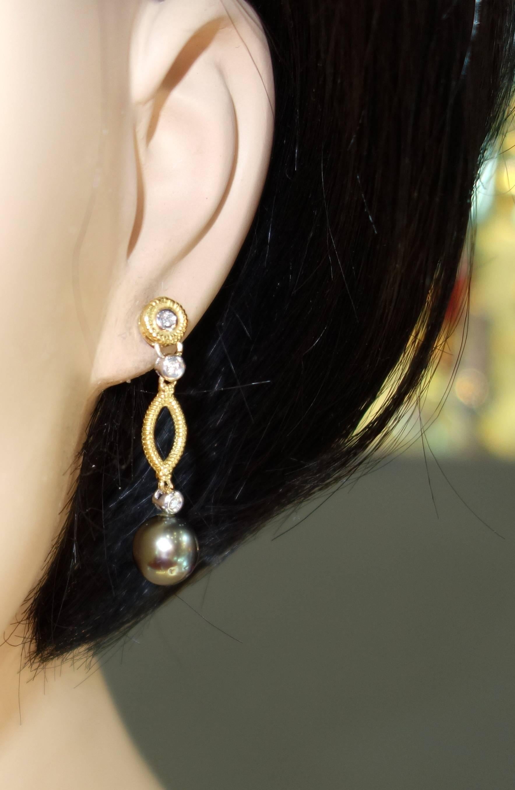 Women's Black pearl diamond gold Dangle earrings