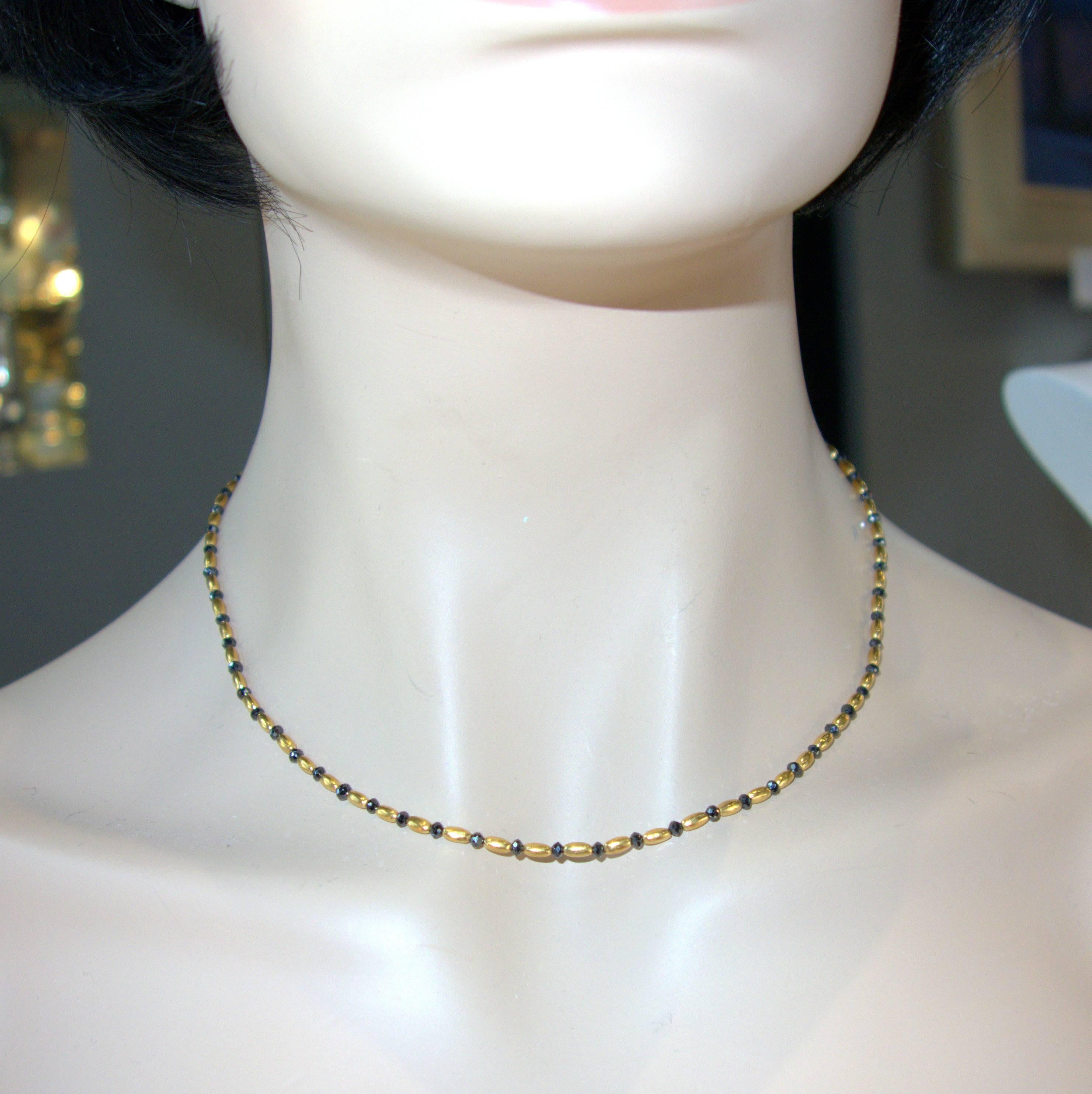 Black diamond High karat gold Necklace In Excellent Condition In Aspen, CO