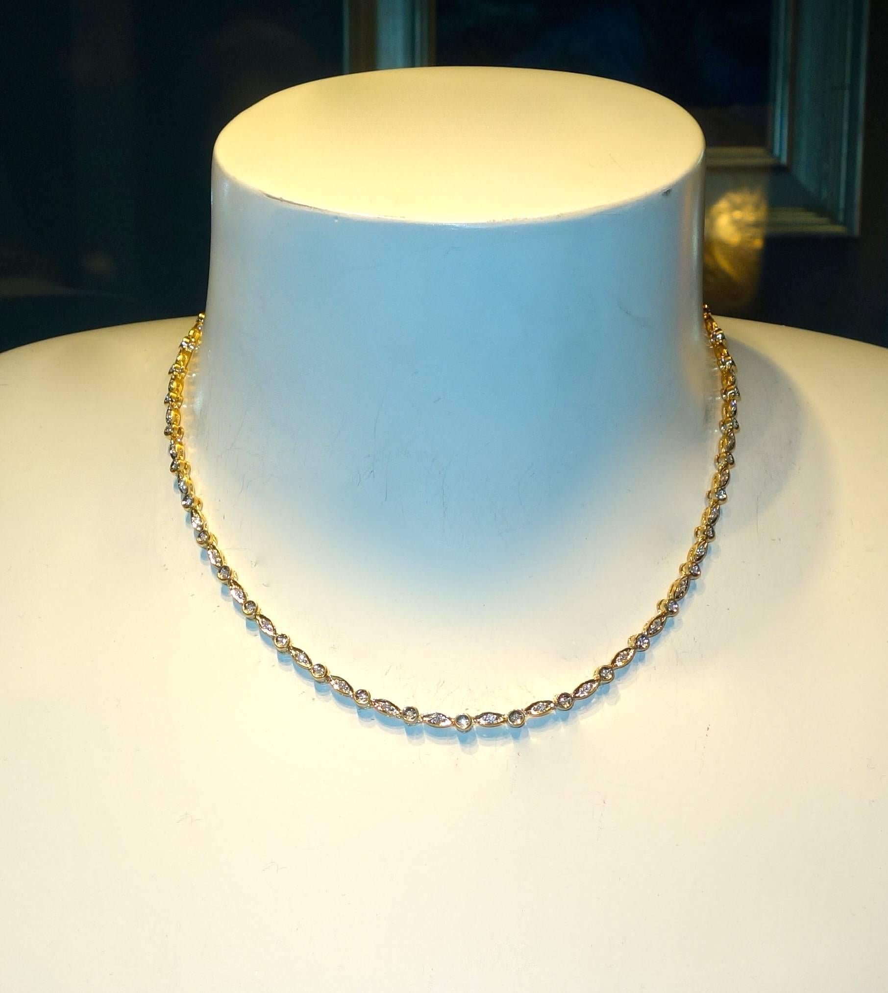 Diamond and Gold Necklace In Excellent Condition In Aspen, CO