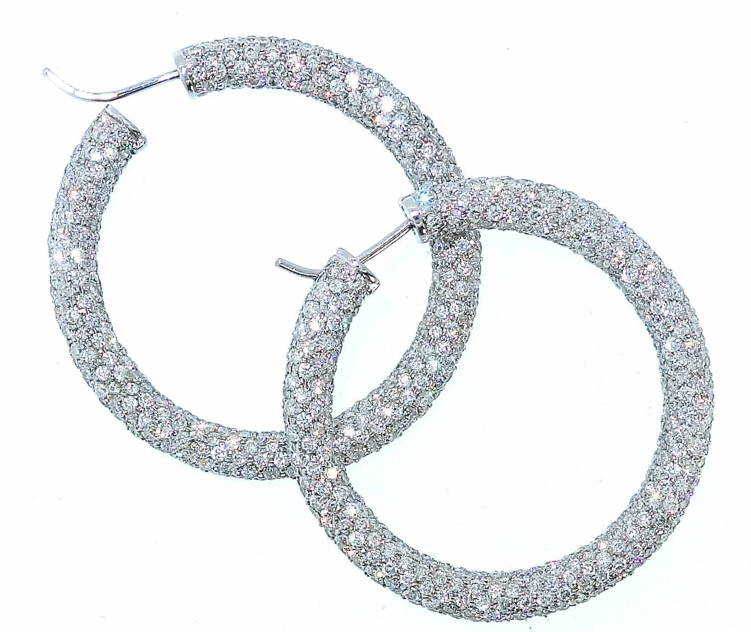  Fine Diamond large Hoop Earrings, Pierre/Famille In New Condition In Aspen, CO
