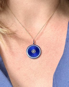 Vintage 18k Yellow Gold Enamel Locket