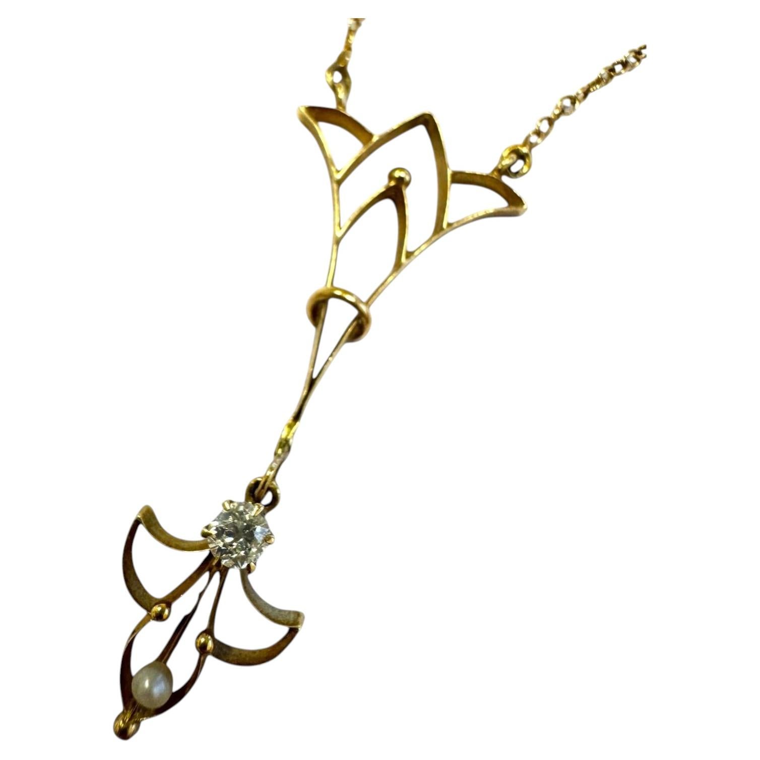 Collana vintage in oro rosa 10k con diamanti e perle, modello lavalier in vendita
