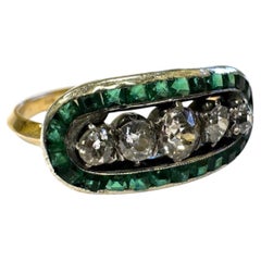 Vintage 14k Yellow Gold Emerald & Diamond Cocktail Ring