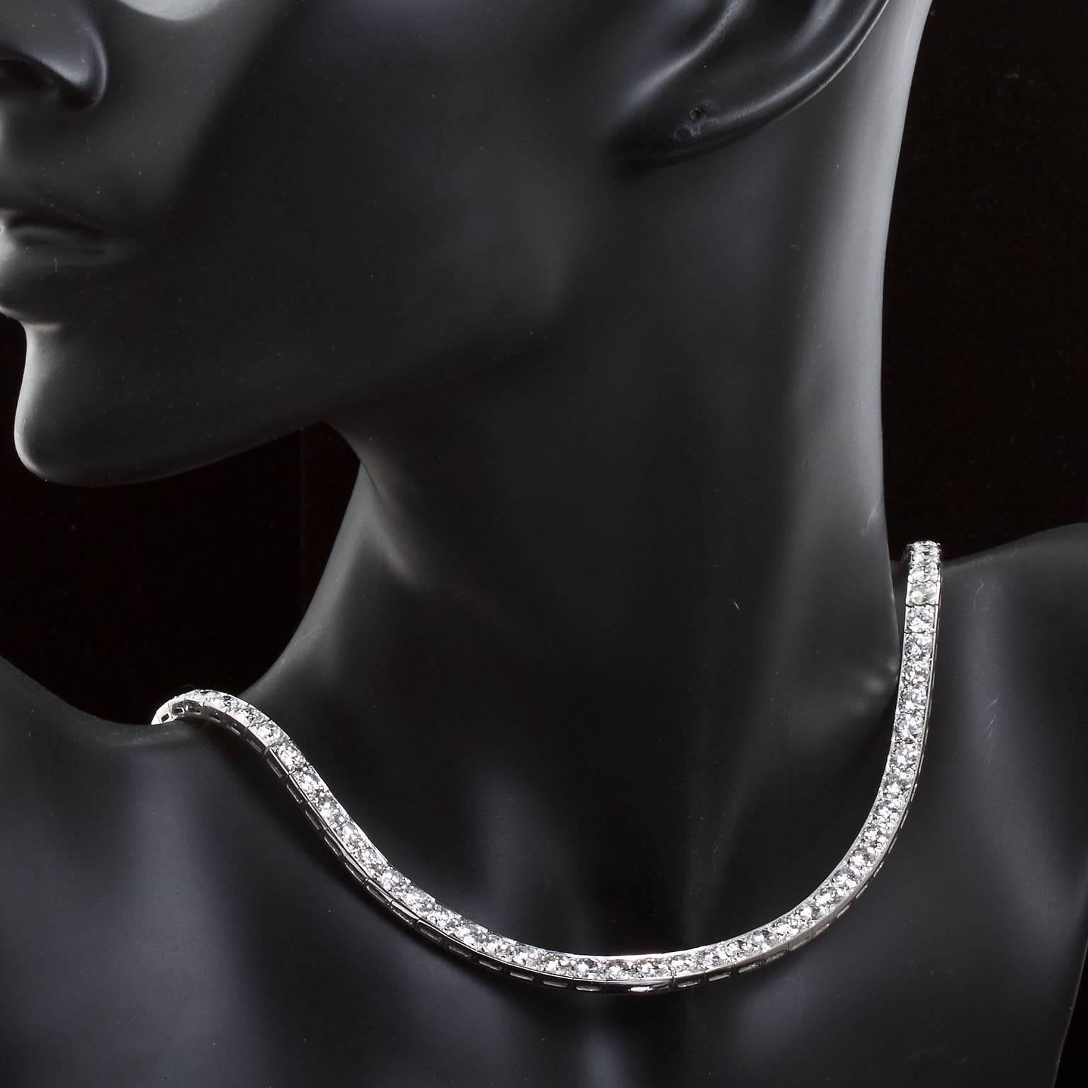 Diamond in White Gold Collar Necklace 27 Carats In Excellent Condition In Lakewood, NJ