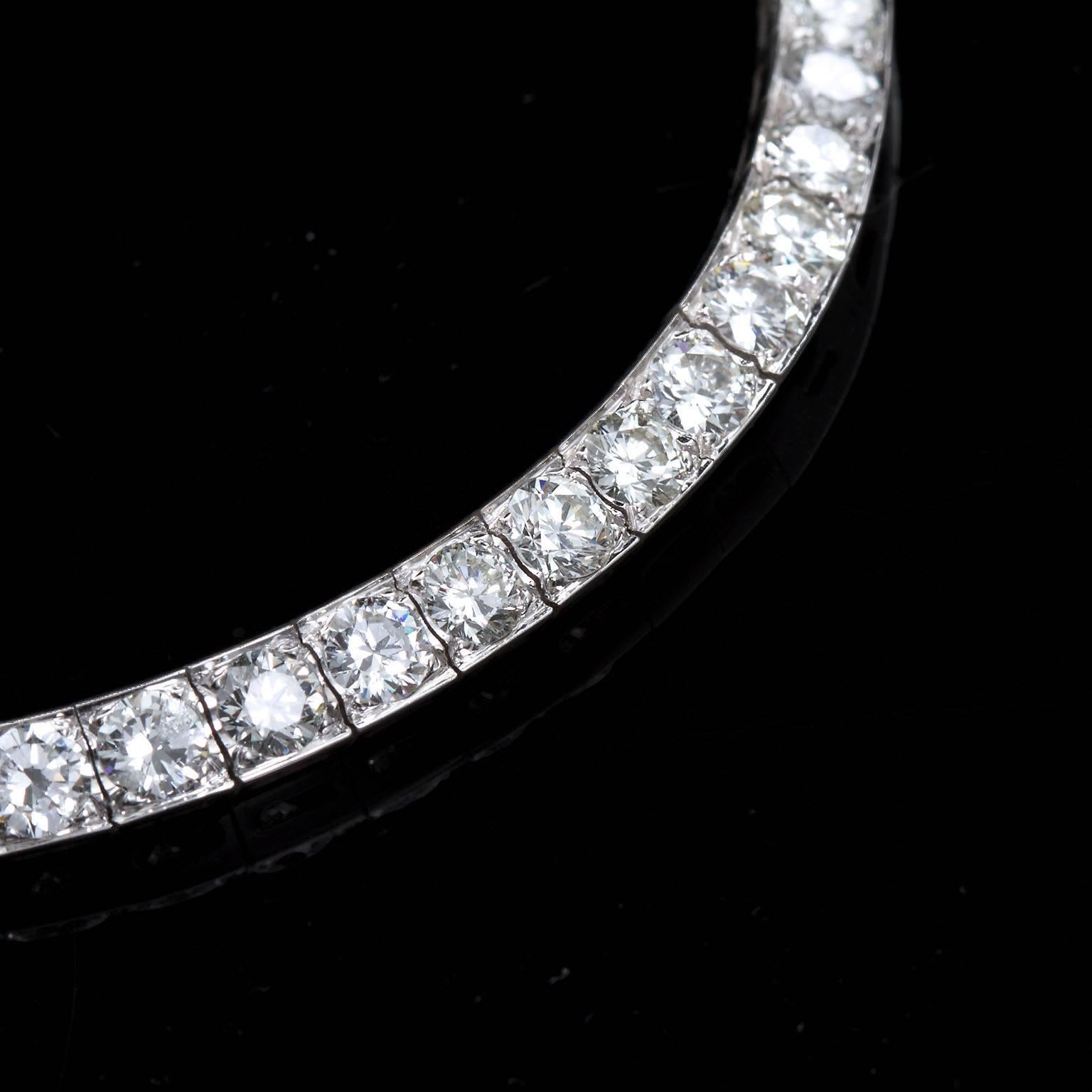 Art Deco Diamond in White Gold Collar Necklace 27 Carats