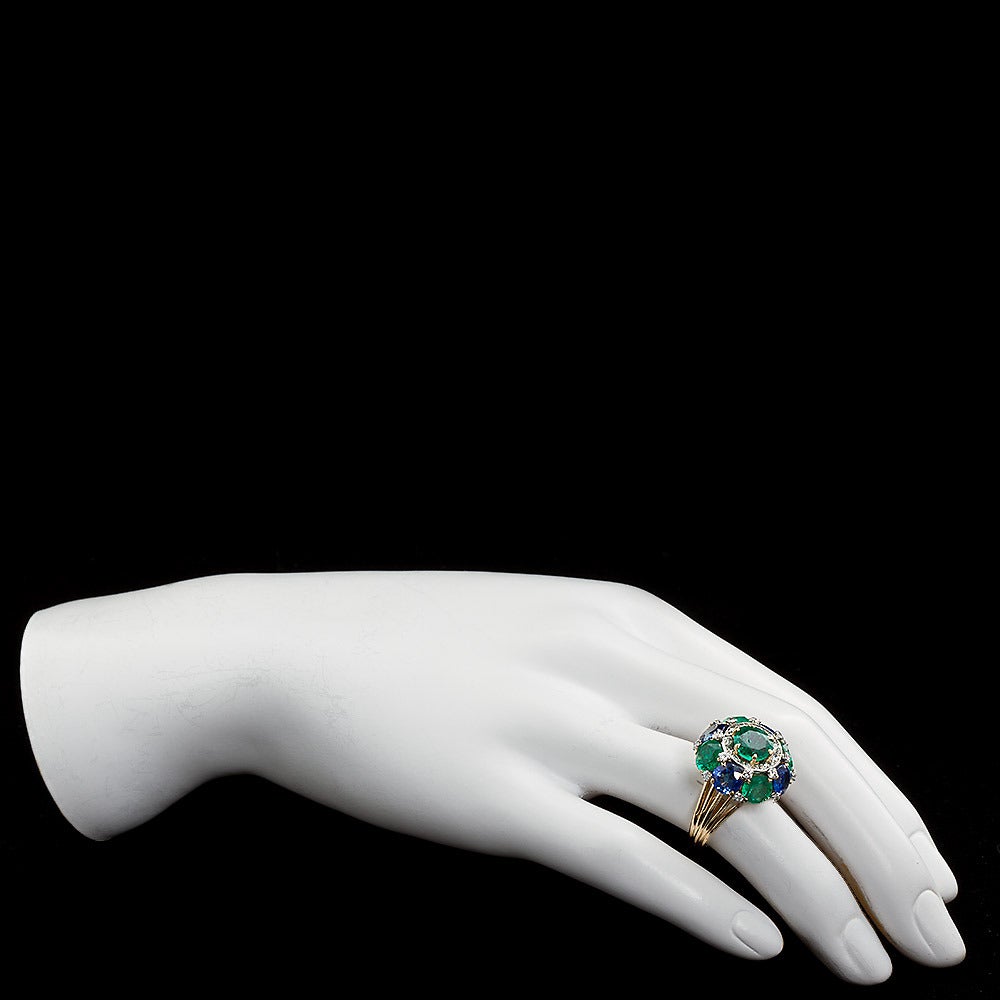 Women's French 1950s Emerald Sapphire Peacock Dome Ring