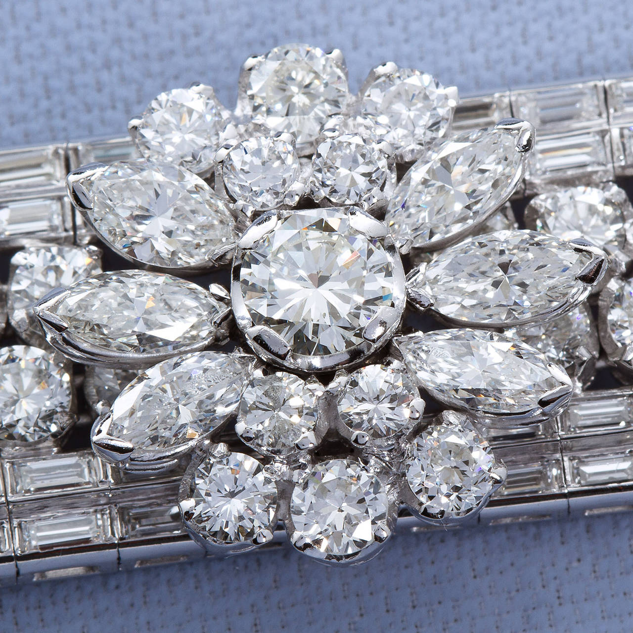 1940s Vintage Diamond Platinum Cluster Bracelet 38.50 Carat 6