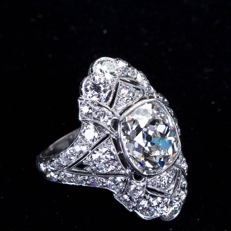 Art Deco 4.60 Carat Old Cushion Cut Diamond Platinum Ring In Excellent Condition In Lakewood, NJ