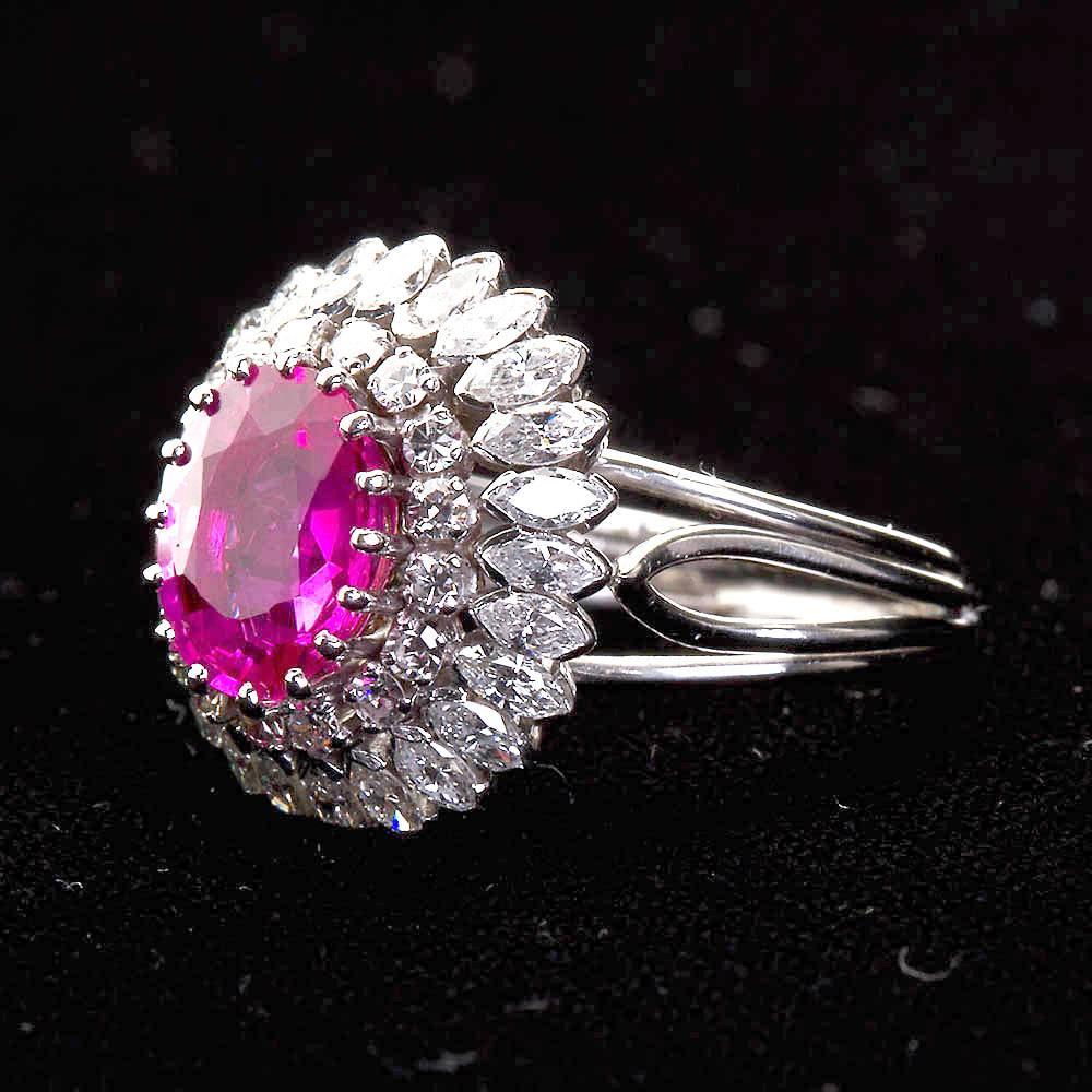 Women's 2.33 Carat No-Heat Burma Natural Oval Pink Sapphire Diamond Ring GIA Certified