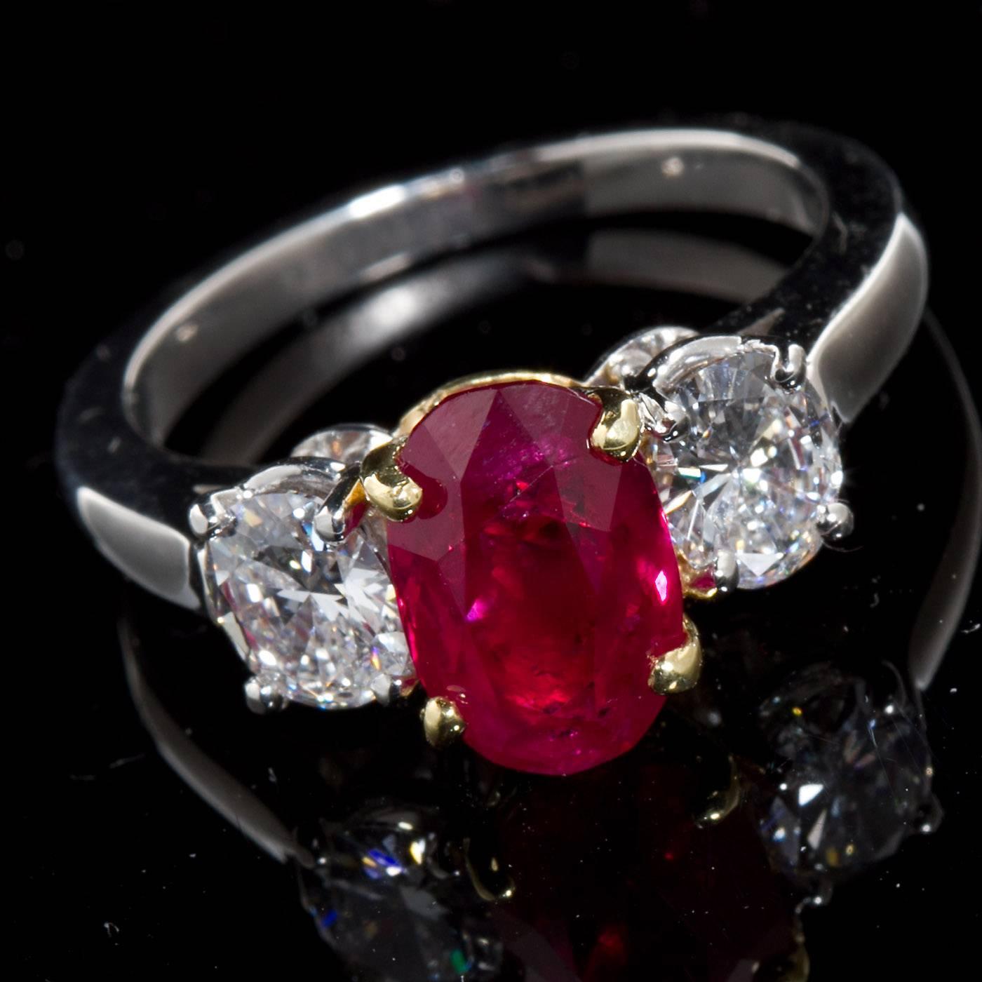 Rare Burma No-Heat 2.64 Oval Ruby Diamond Three-stone Ring For Sale at