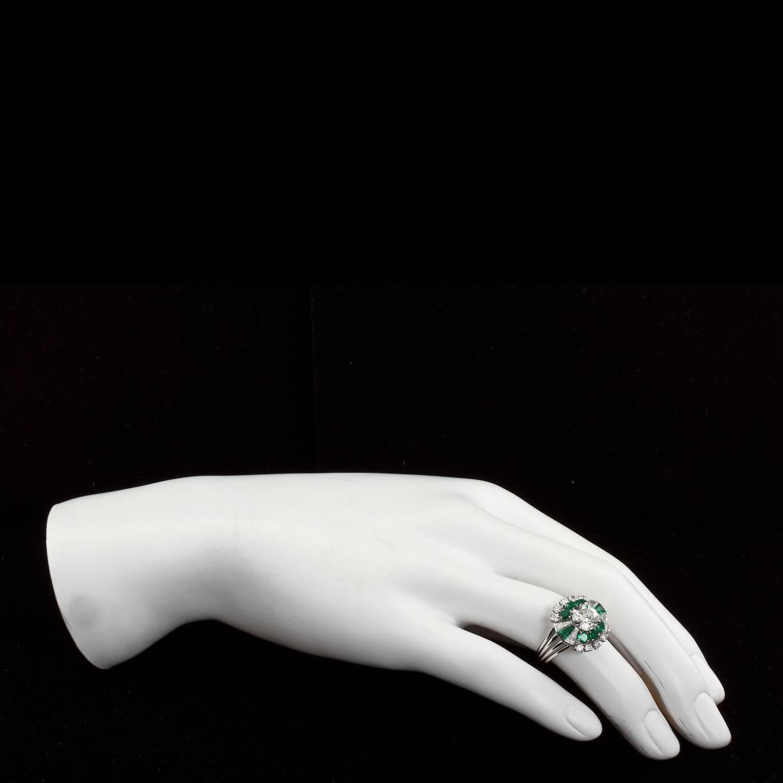 Raymond C. Yard Art Deco 1.50 Carat Center Old European Diamond Emerald Ring In Excellent Condition In Lakewood, NJ