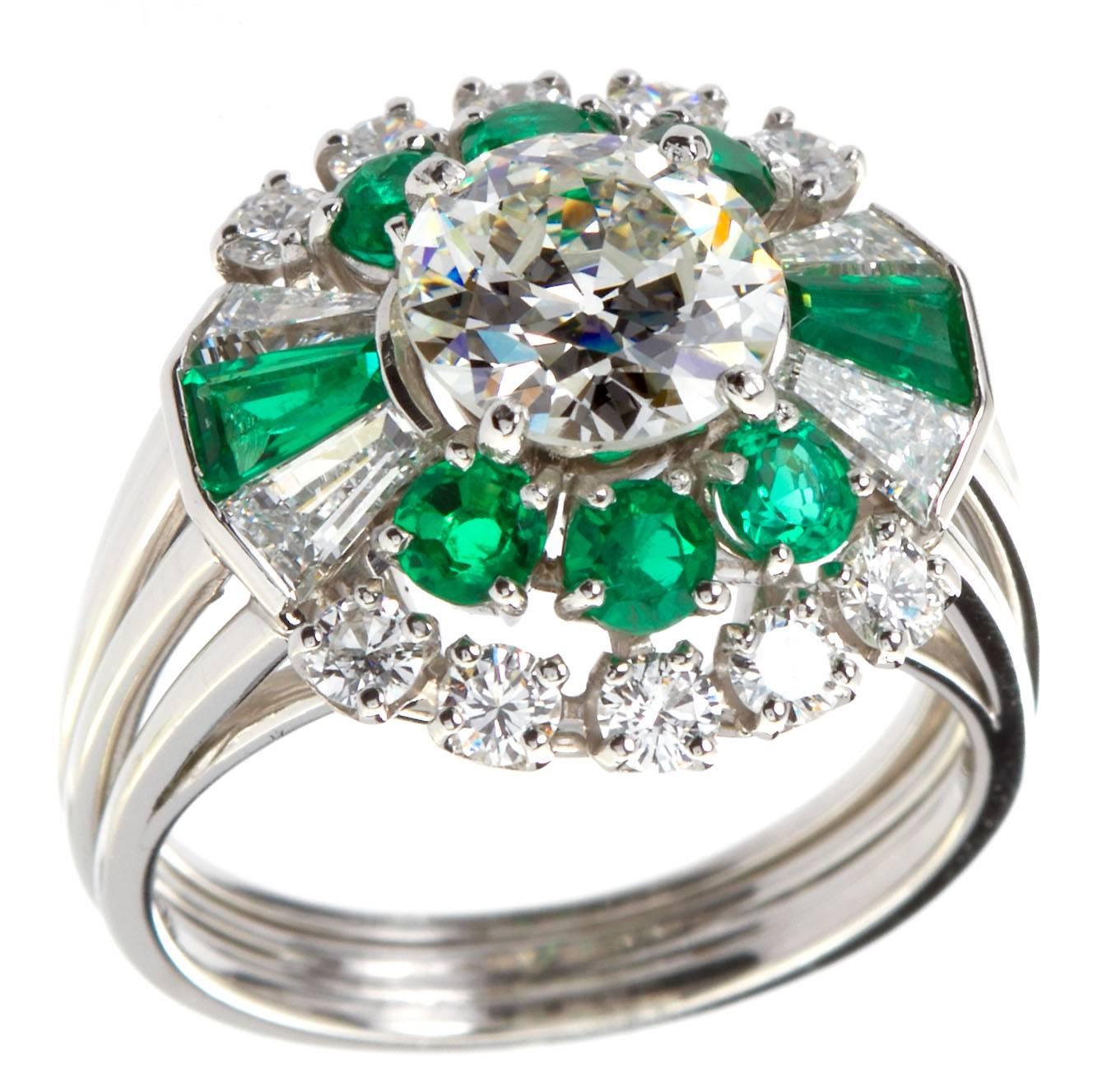 Raymond C. Yard Art Deco 1.50 Carat Center Old European Diamond Emerald Ring 3