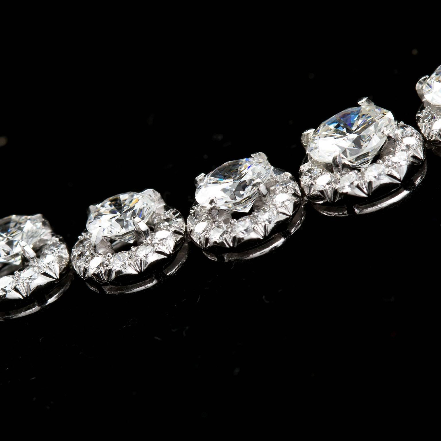 22 carat diamond necklace