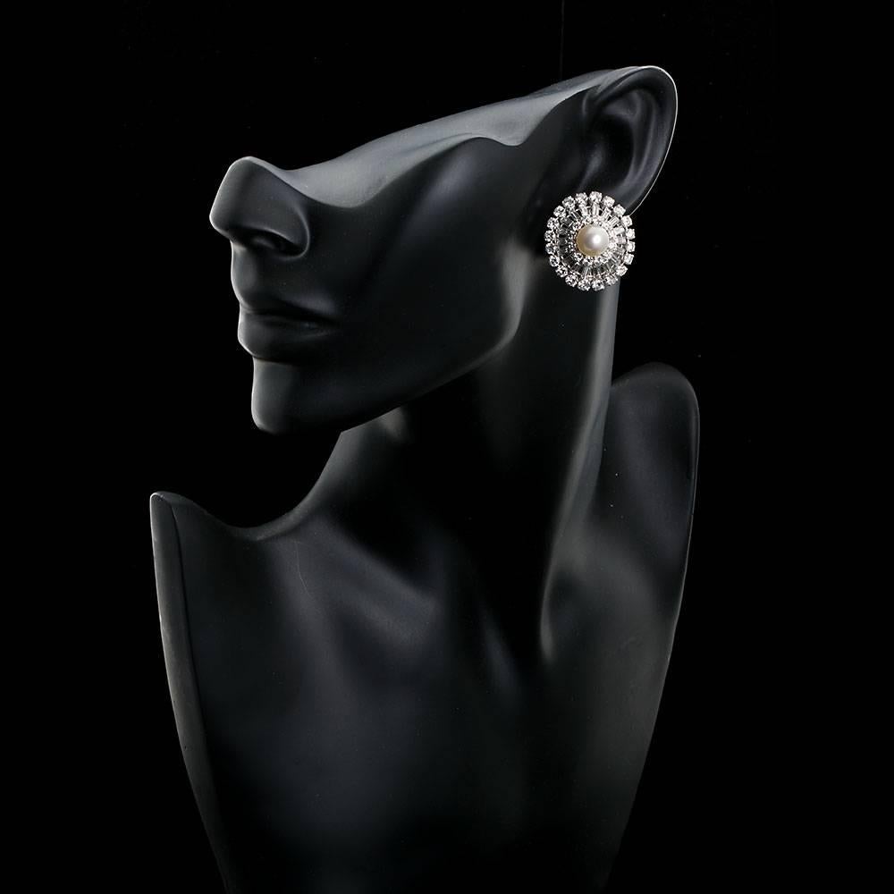 Boucles d'oreilles en grappe de diamants et de perles de 14,80 carats Excellent état - En vente à Lakewood, NJ