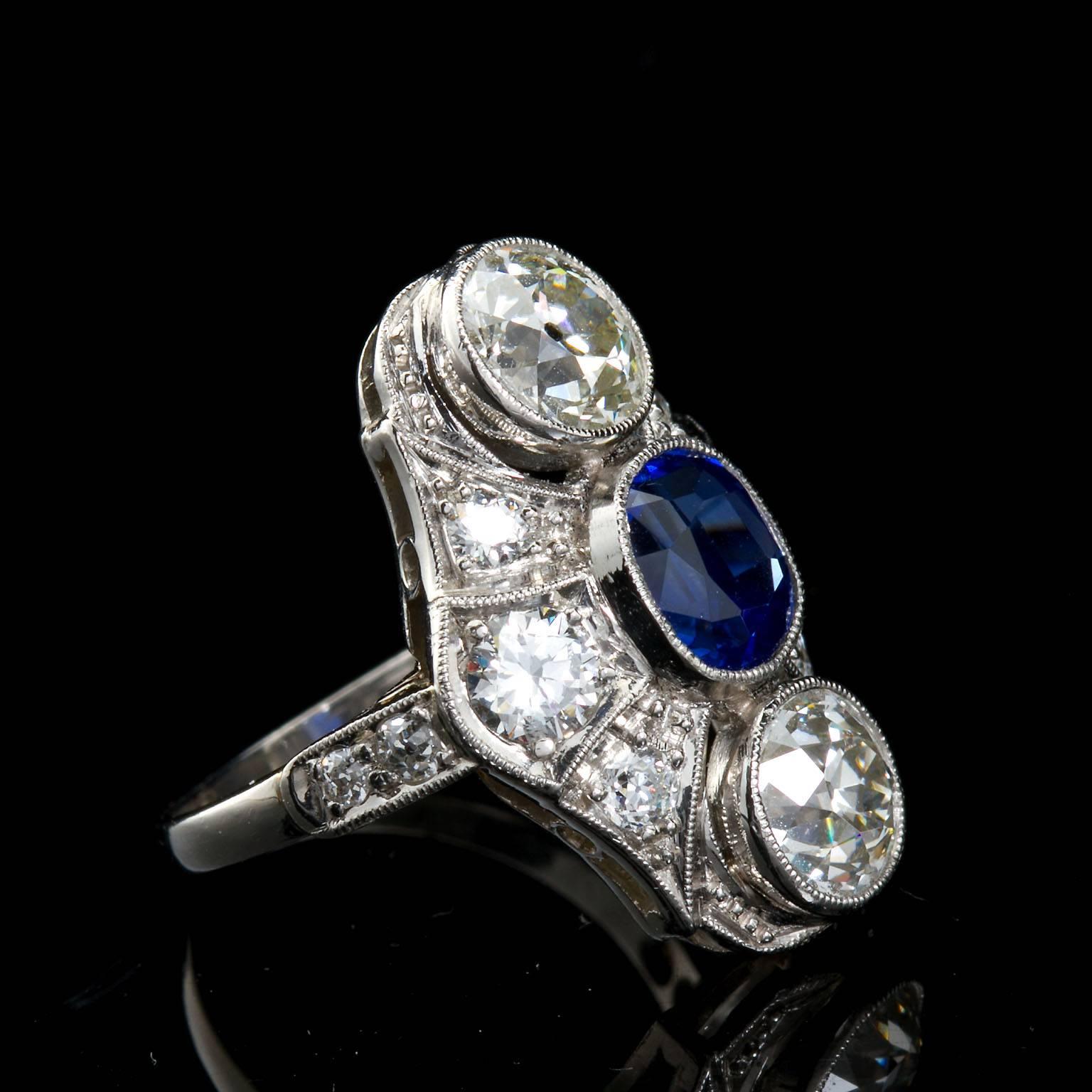 Art Deco Kashmir No Heat Sapphire 1.66 Carat and Diamond Ring AGL Cert 3