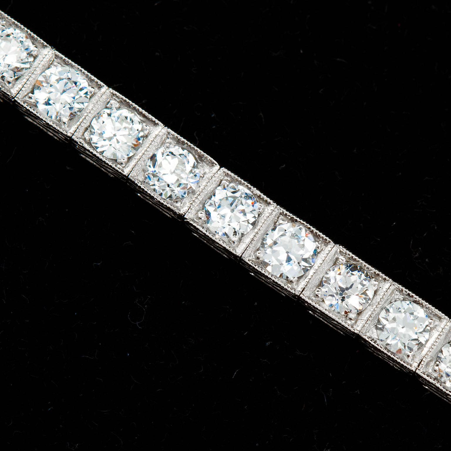 8.58 Carat Old European Diamond Platinum Tennis Bracelet In Excellent Condition In Lakewood, NJ