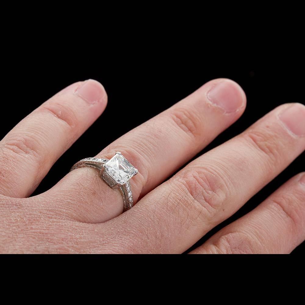 2.52 Carat GIA Square Emerald Asscher Cut Diamond platinum Engagement Ring For Sale 1