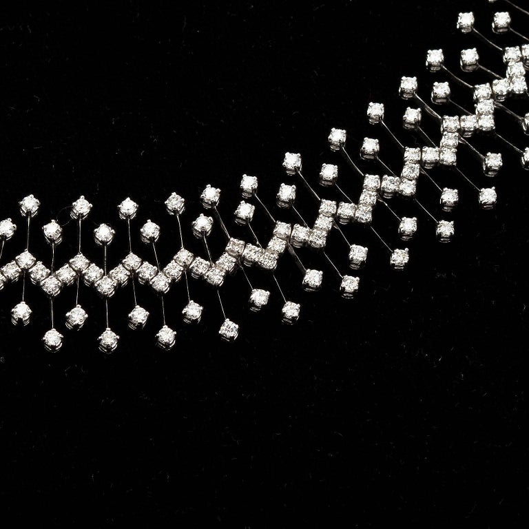10 Carat Lace Diamond White Gold Tennis Bracelet For Sale at 1stDibs