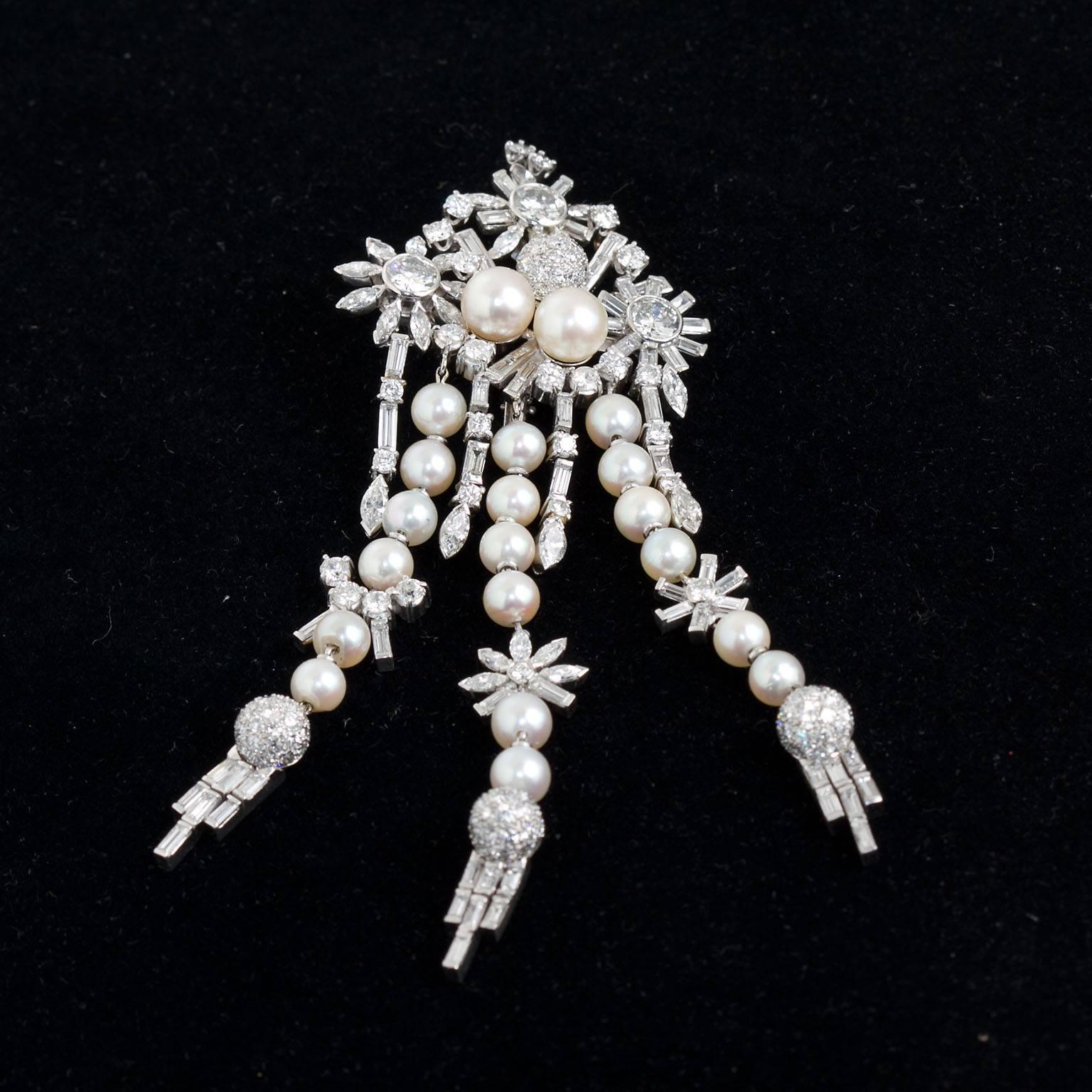 Women's Art Deco Style 1950s Diamond Pearl Lavish Chandelier Pendant 14 Carats
