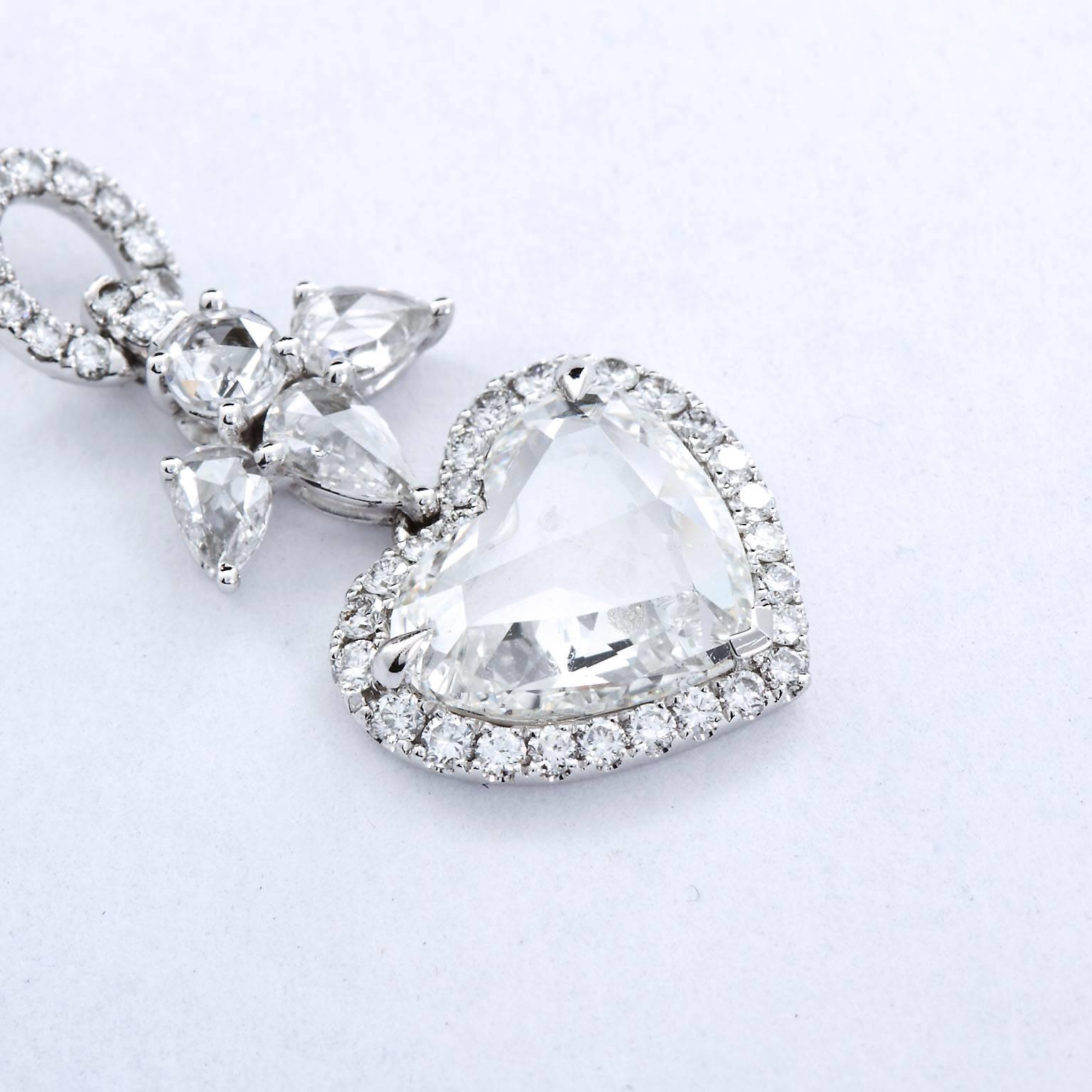 3.32 Carats Angels and Hearts Diamond Dangle Earrings GIA Certified In Excellent Condition In Lakewood, NJ