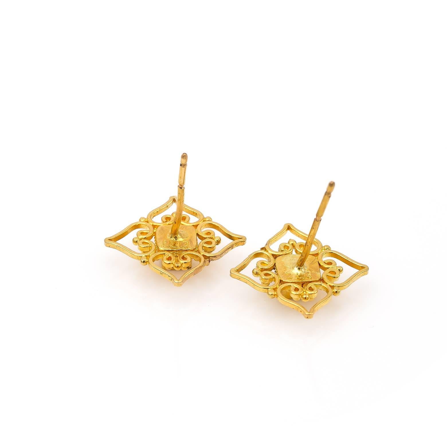 Contemporary Princess Cut Champagne Diamond and Yellow Gold Filigree Stud Earrings