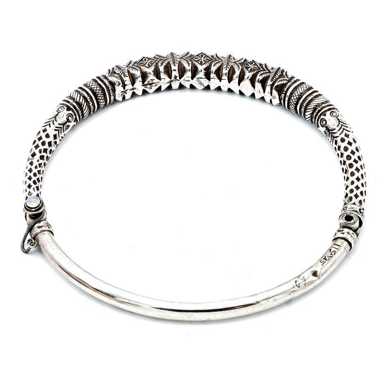 Detailed Sterling Silver Cuff Necklace from Thailand For Sale at