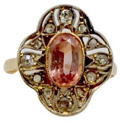 Bague Padparadschah saphir ovale d'environ 1,10 carat, diamant et 14 carats