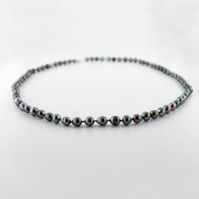 Black Tahitian Pearl Necklace For Sale at 1stDibs