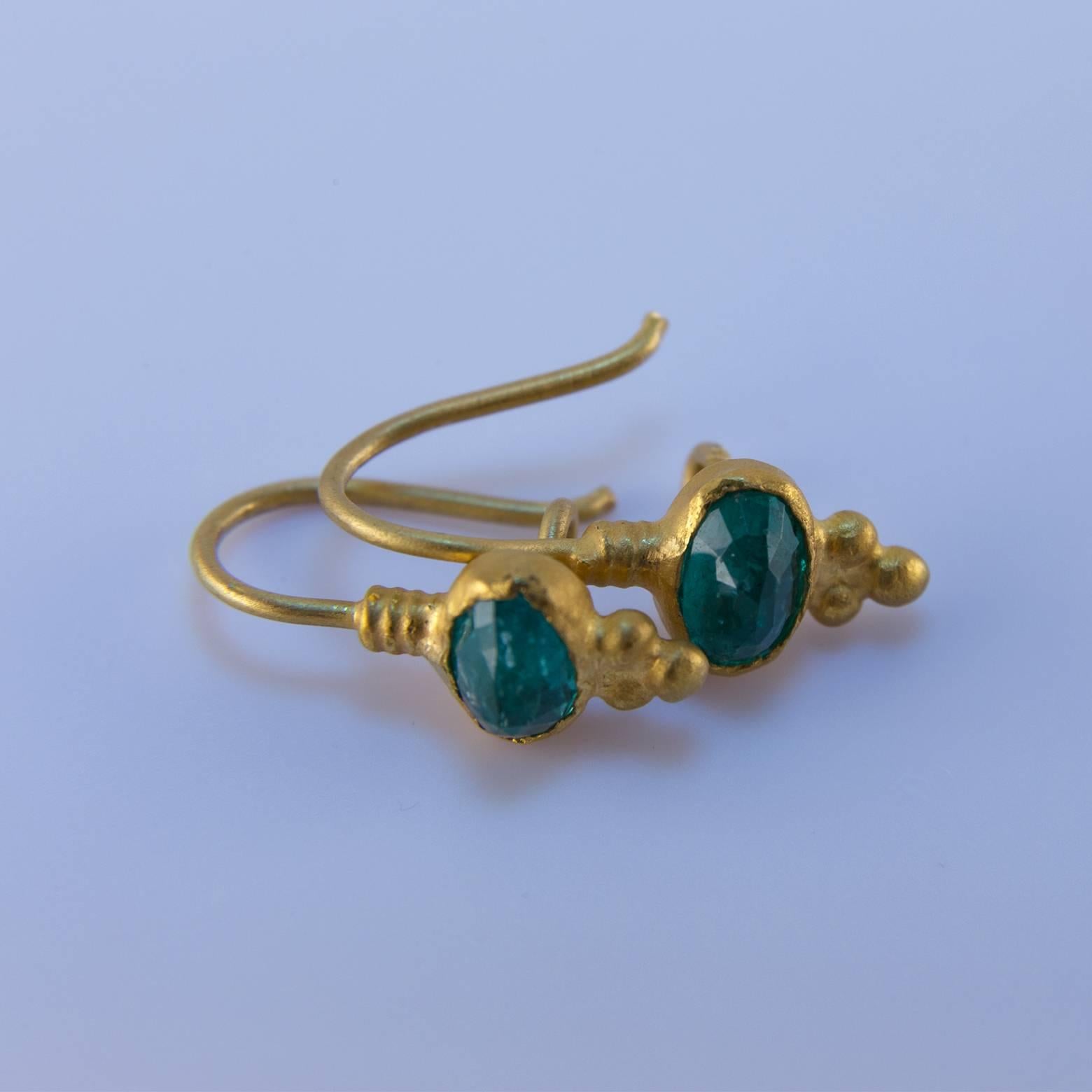 Contemporary Cabochon Emerald Satin Gold Earrings