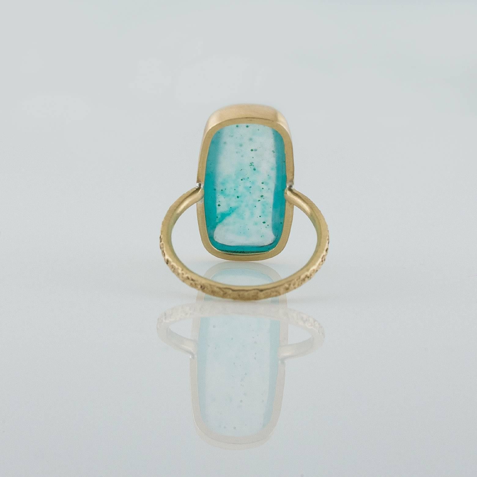 Moderno Anello d'oro con crisocolla verde e verde acqua a cuscino grande e silicato in vendita