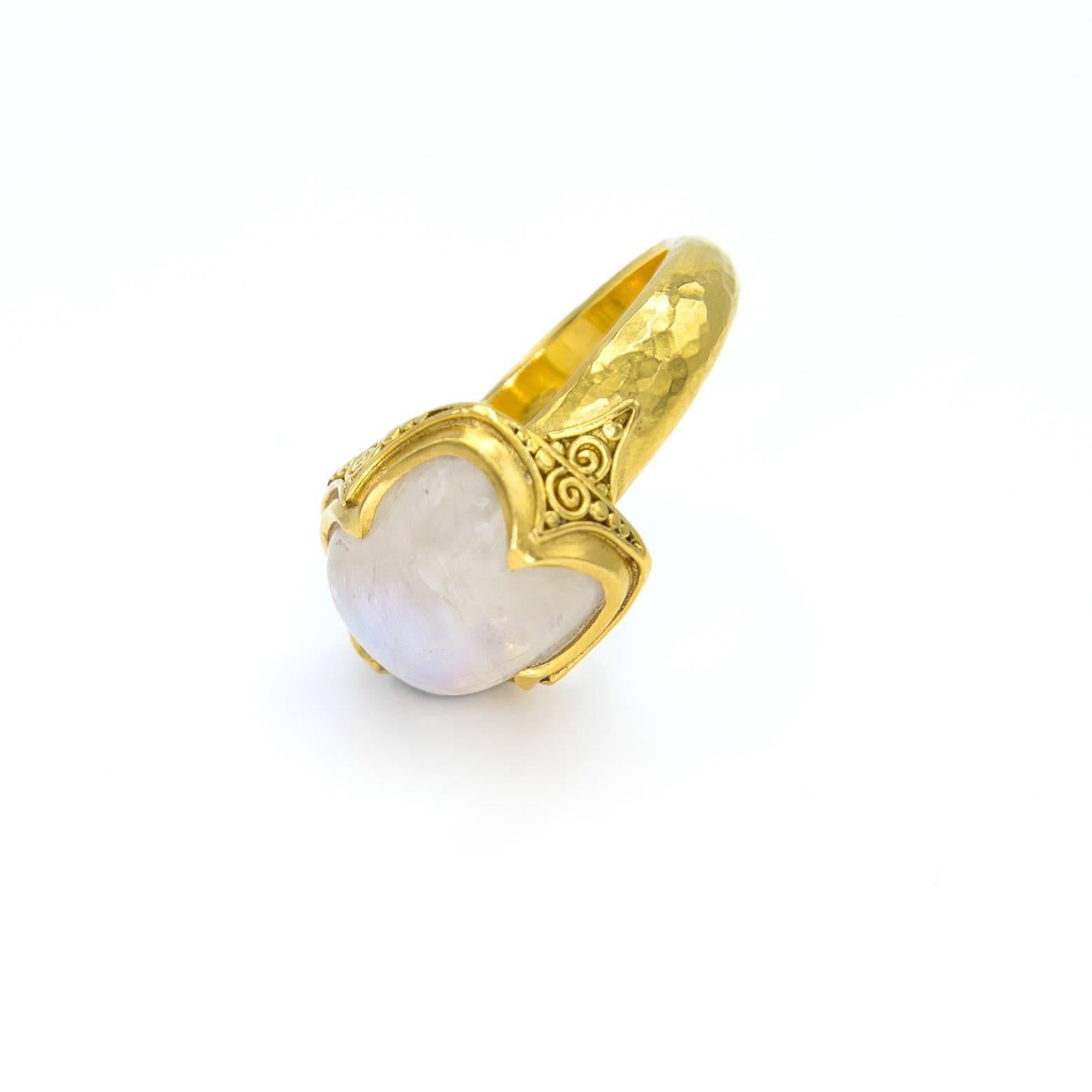 Moonstone Gold Filigree Ring In Excellent Condition In Berkeley, CA