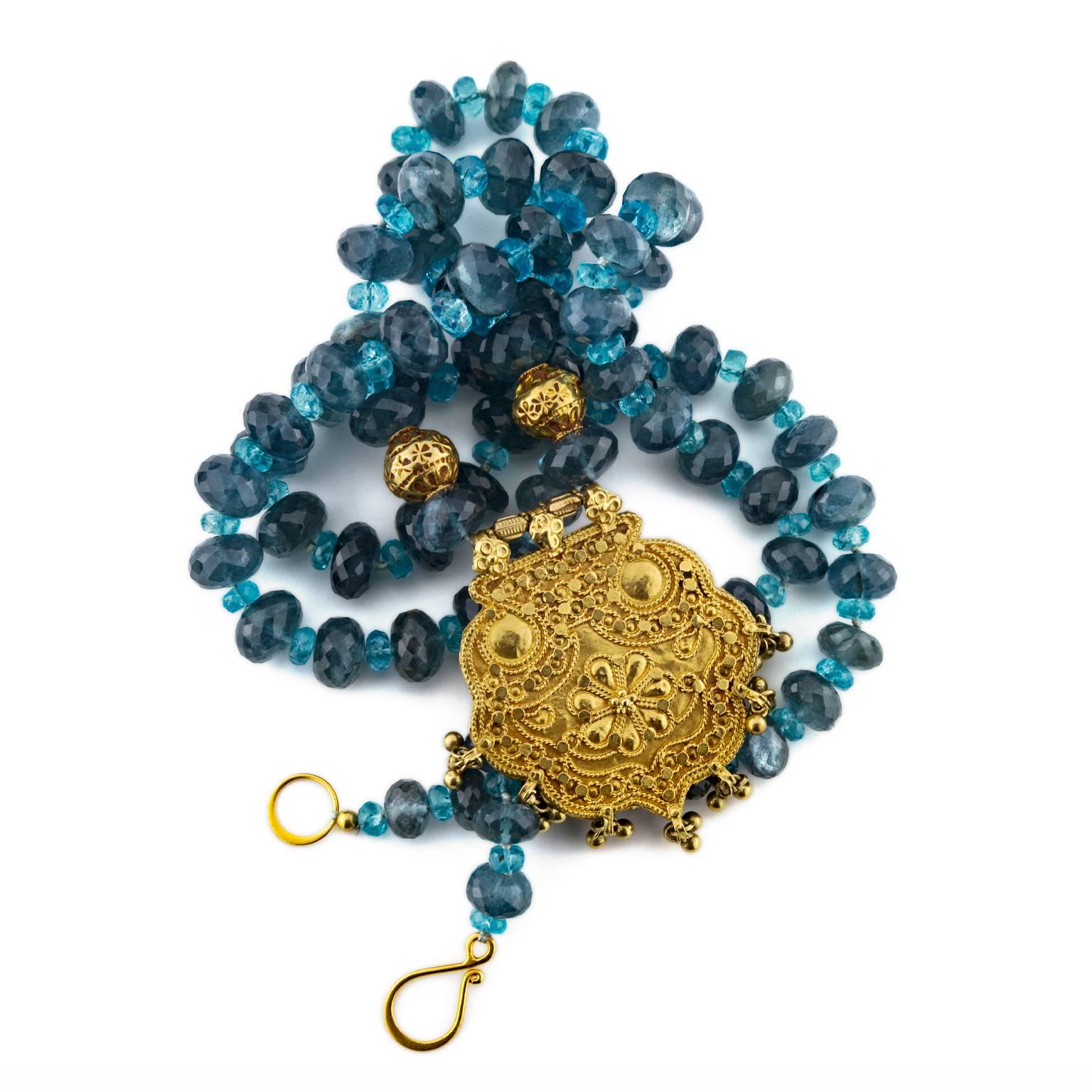 Women's Moss Aquamarine Apatite Beaded Necklace with Gold Medallion