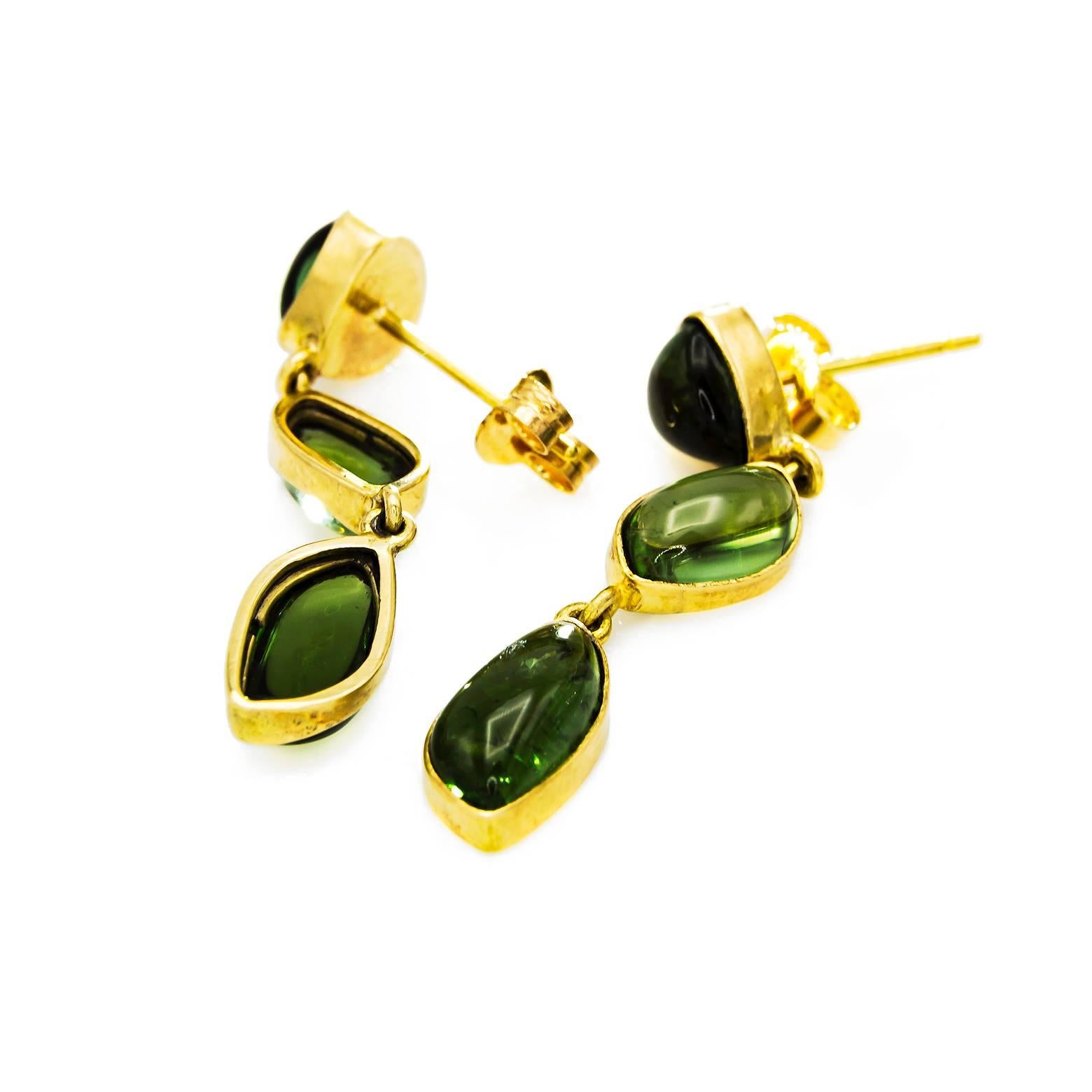 Cabachon Green Tourmaline Drop Earrings Gold In Excellent Condition In Berkeley, CA